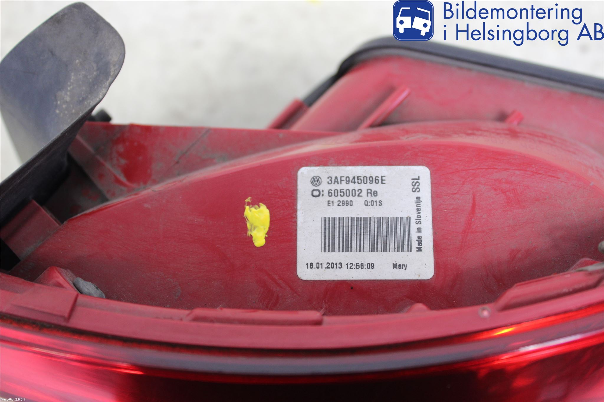 Volkswagen VW PASSAT 11-14 Baklykt Høyre