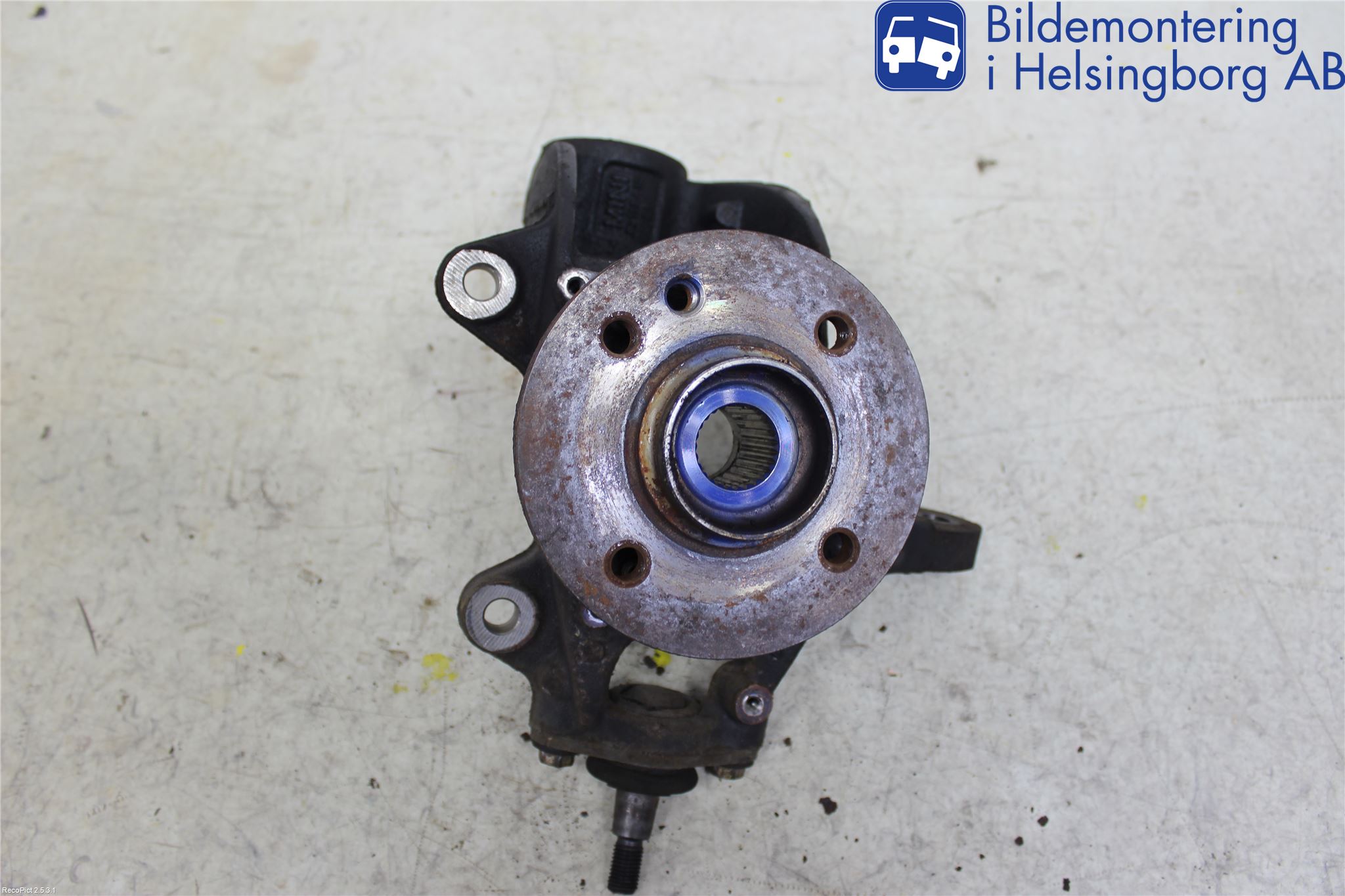 Mini ONE/COOPER 3DR F56 14-24 Spindel Vf