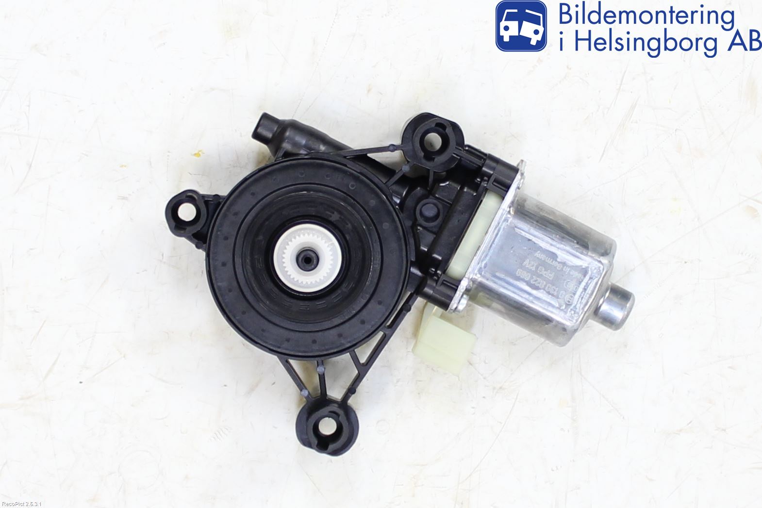 Audi A4/S4 B9 16-19 Vindusheismotor