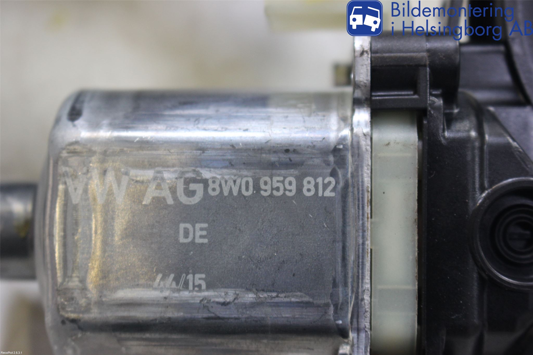 Audi A4/S4 B9 16-19 Vindusheismotor