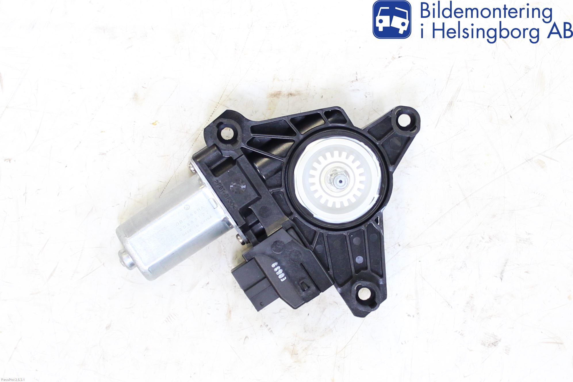 Mercedes-Benz MB A-KLASS (W176) 13-18 Vindusheismotor