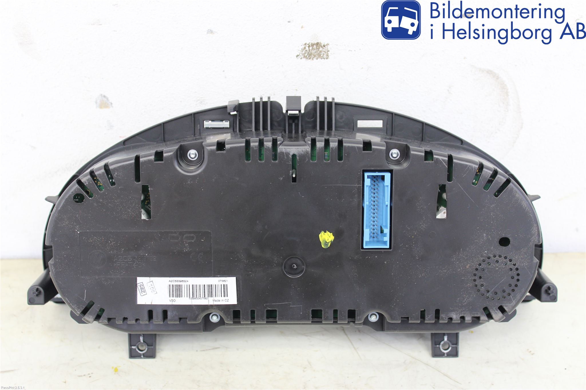 Volkswagen VW PASSAT 11-14 Instr Kombinert