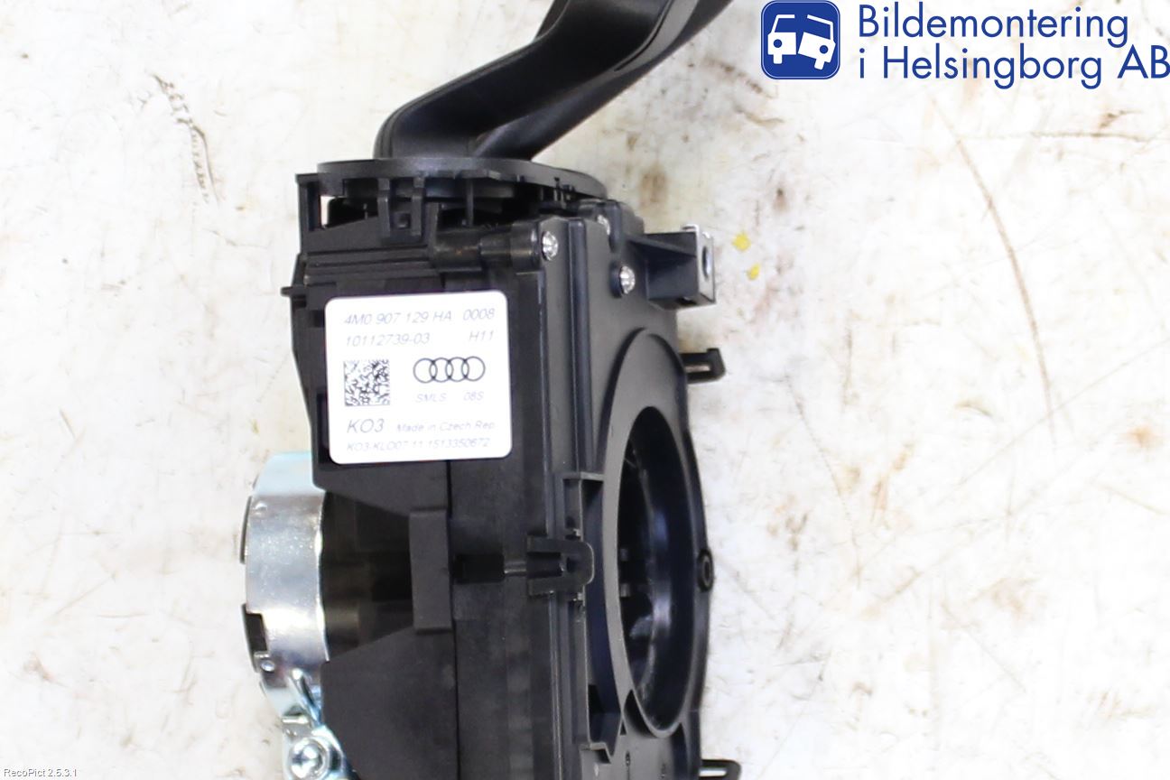 Audi A4/S4 B9 16-19 Bryter Ratt Kombi H Og V