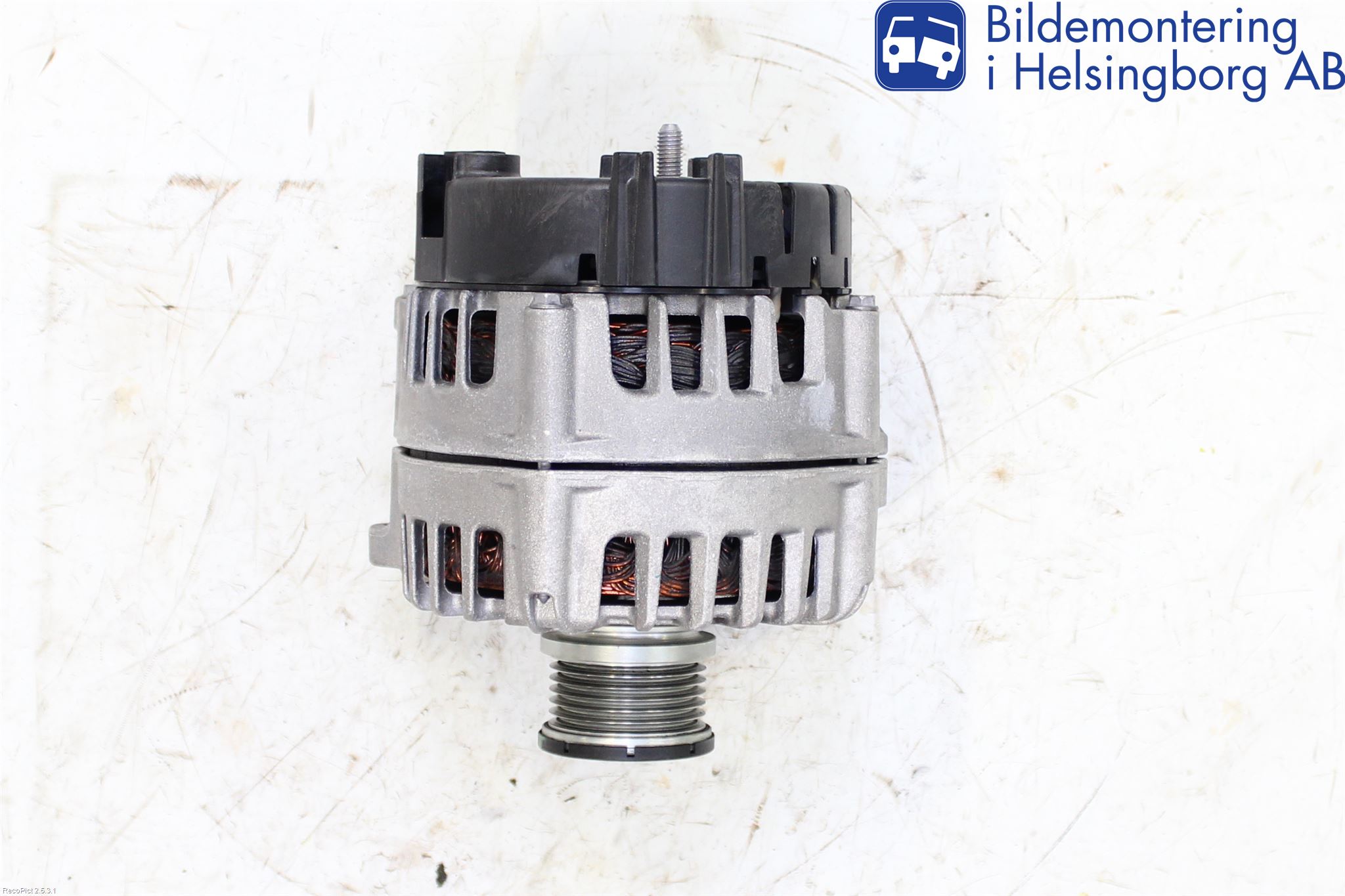 Audi A4/S4 B9 16-19 Dynamo