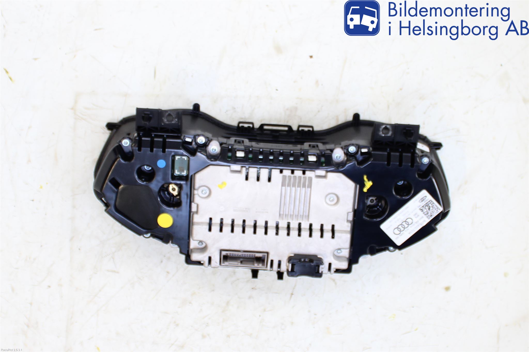 Audi A4/S4 B9 16-19 Instr Kombinert