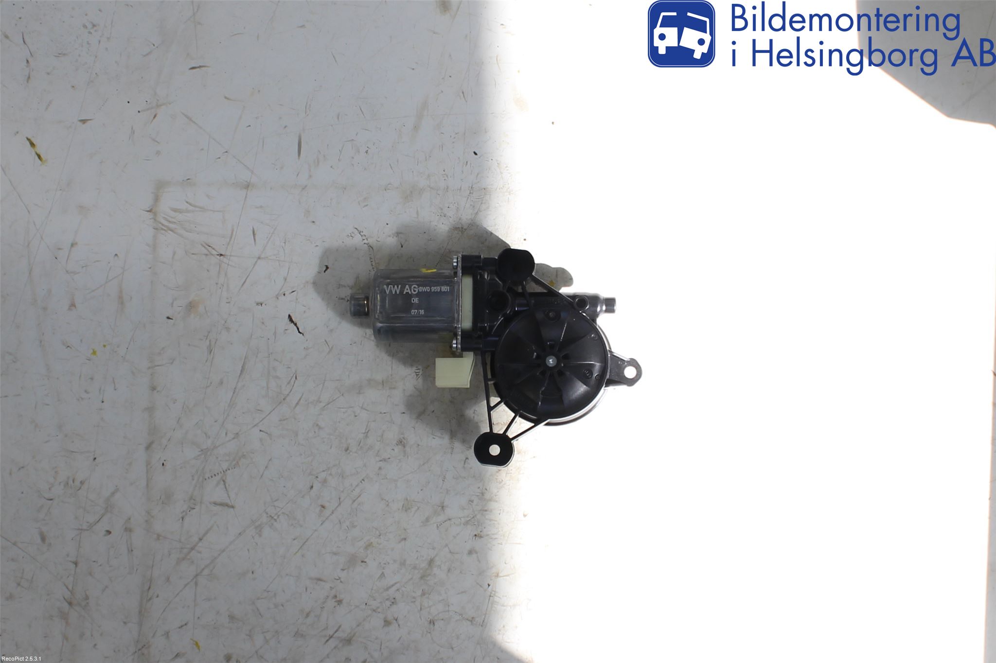 Audi A4/S4 B9 16-19 Vindusheismotor