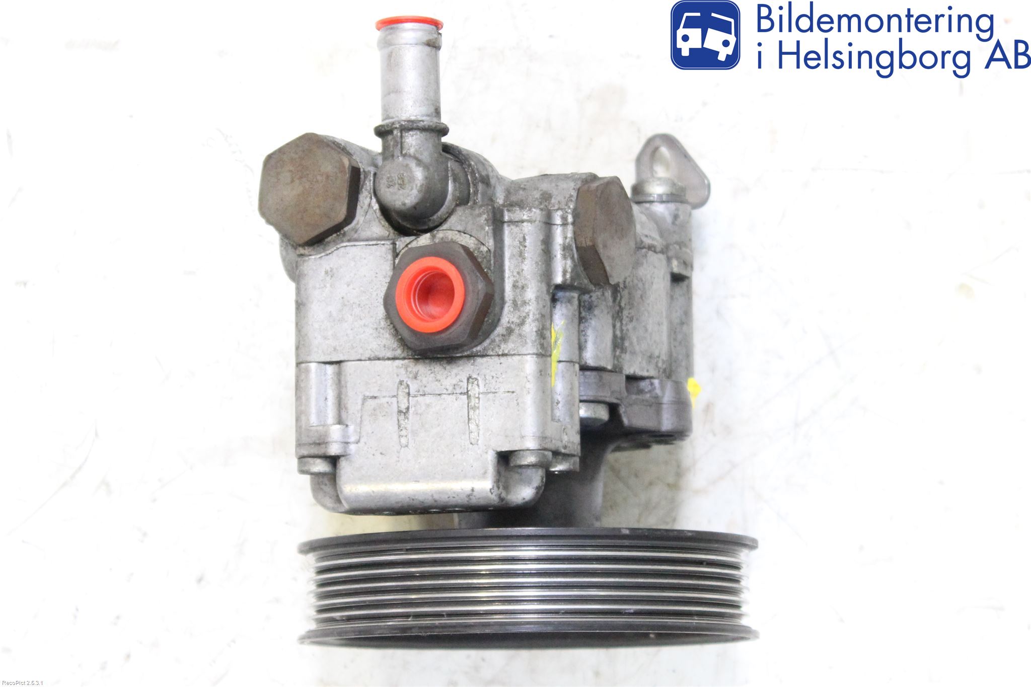 BMW 5 E60/61 Sed/Tou 02-10 Servo Pumpe
