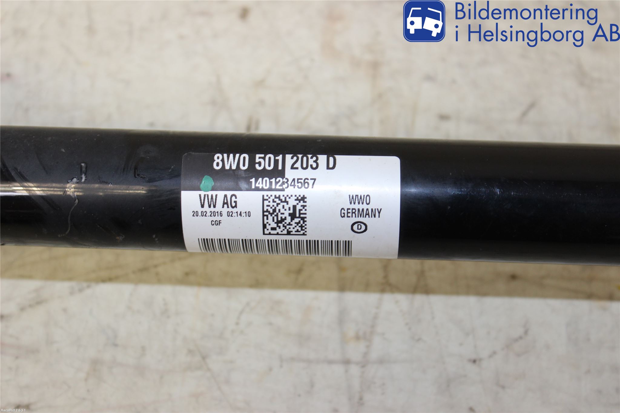 Audi A4/S4 B9 16-19 Drivaksel Bak Kompl Høyre
