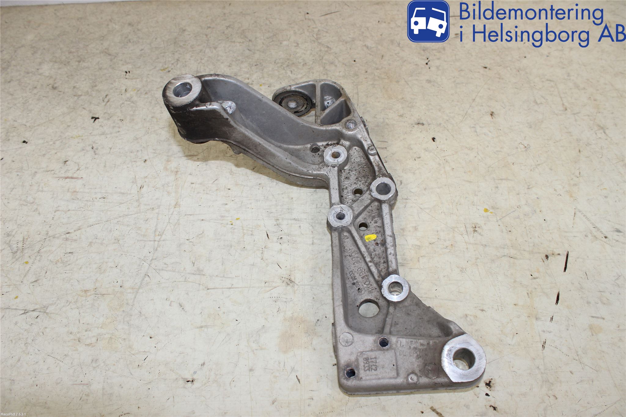 Skoda SUPERB 09-15 Forstilling Øvrig
