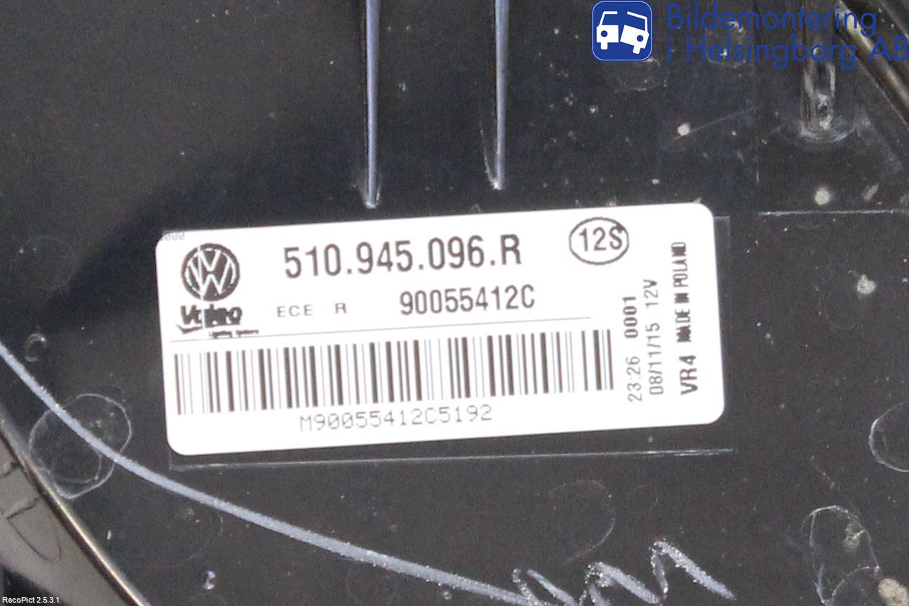 Volkswagen VW GOLF SPORTSVAN 15-20 Baklykt Høyre