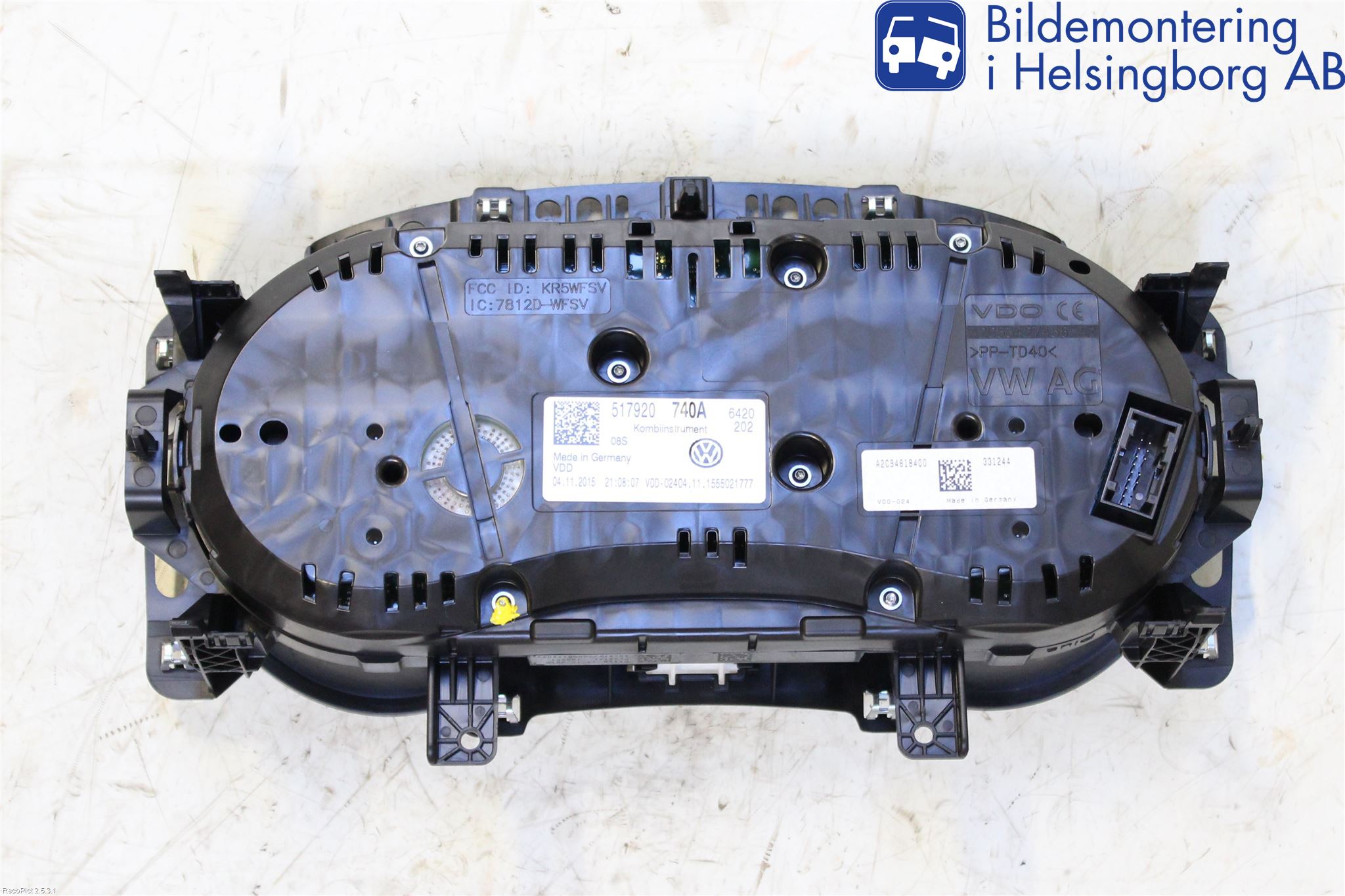 Volkswagen VW GOLF SPORTSVAN 15-20 Instr Kombinert