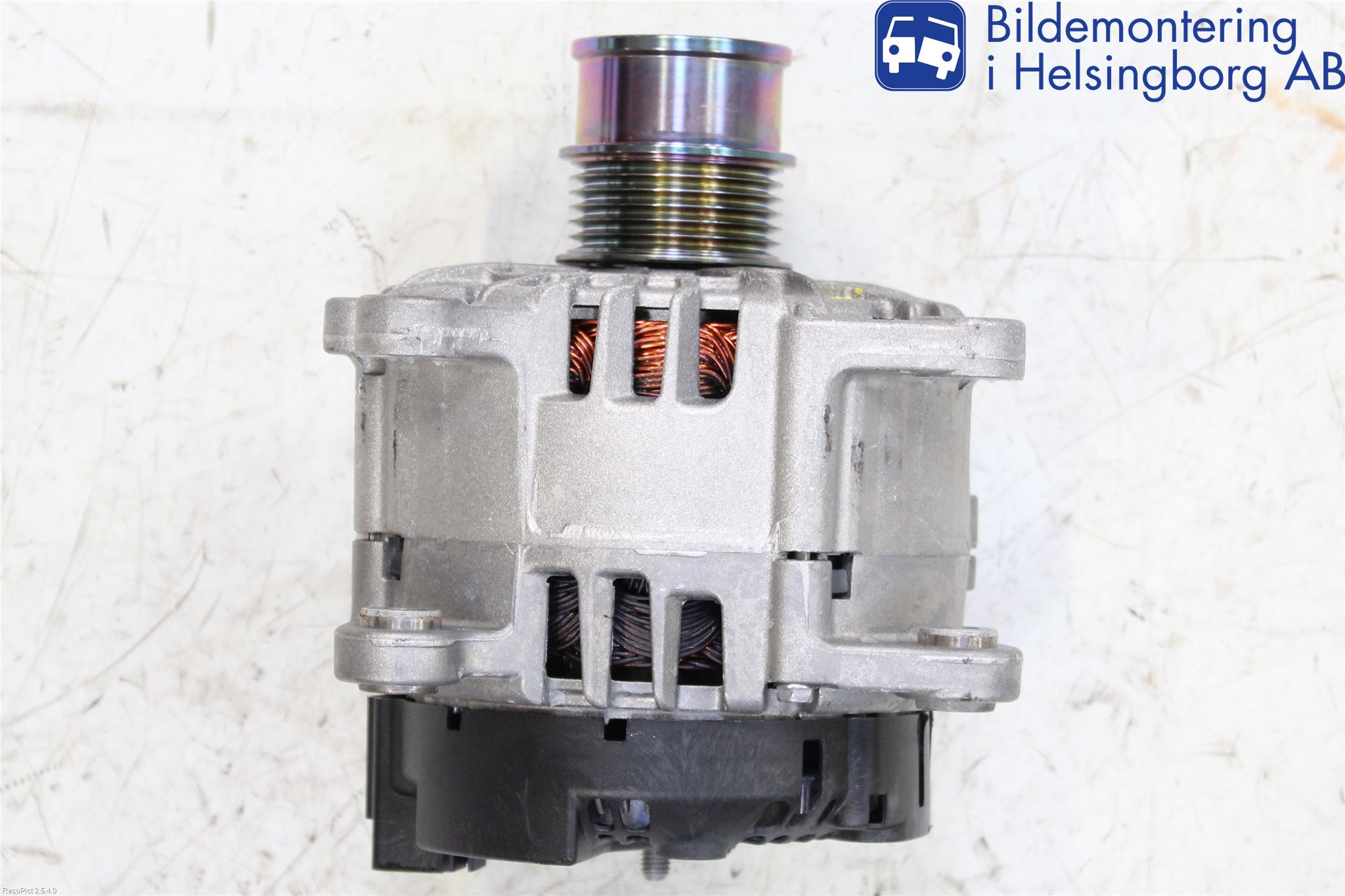 Volkswagen VW GOLF SPORTSVAN 15-20 Dynamo