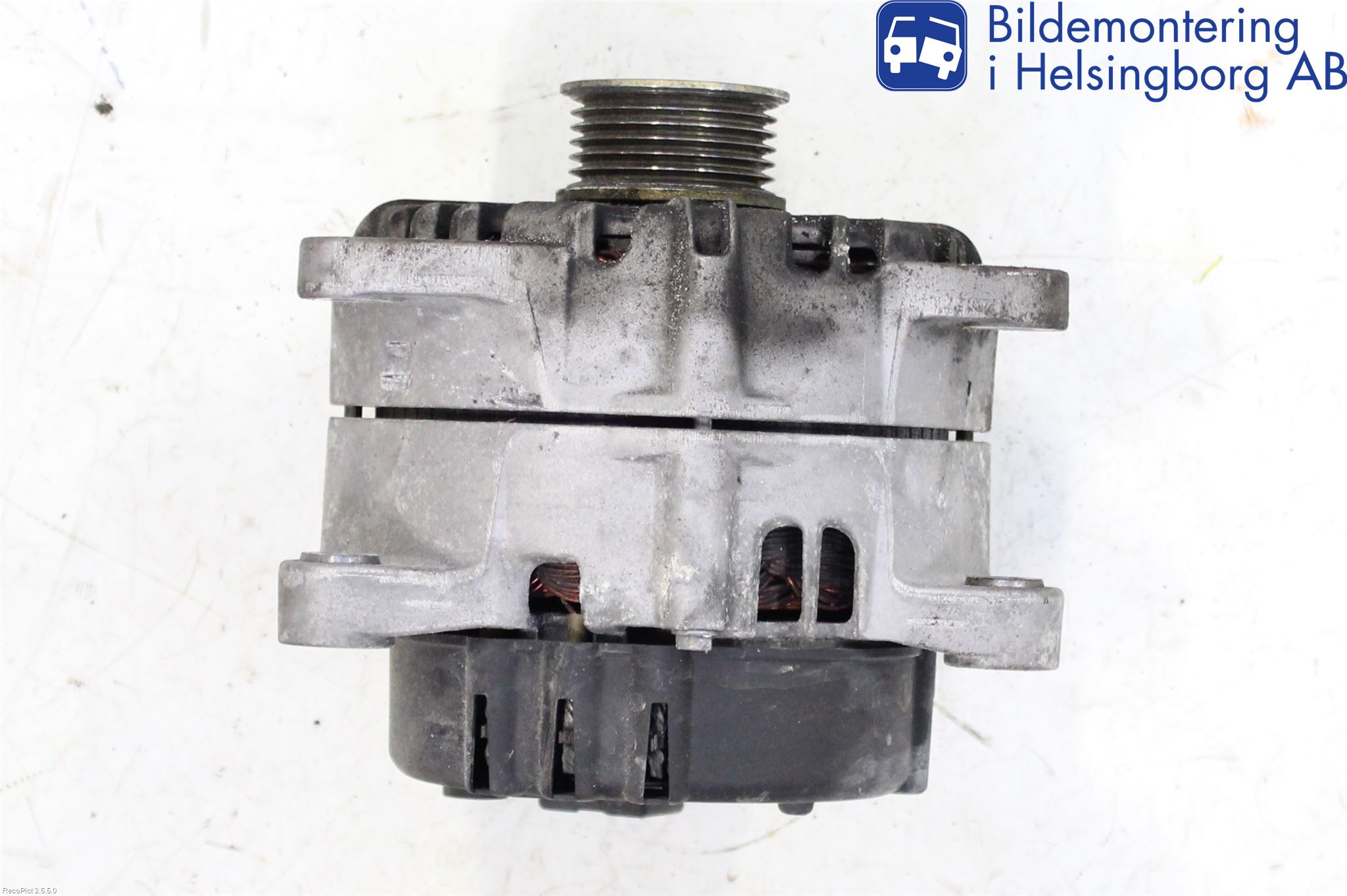 Mercedes-Benz MB E-KLASS (W212) 09-16 Dynamo