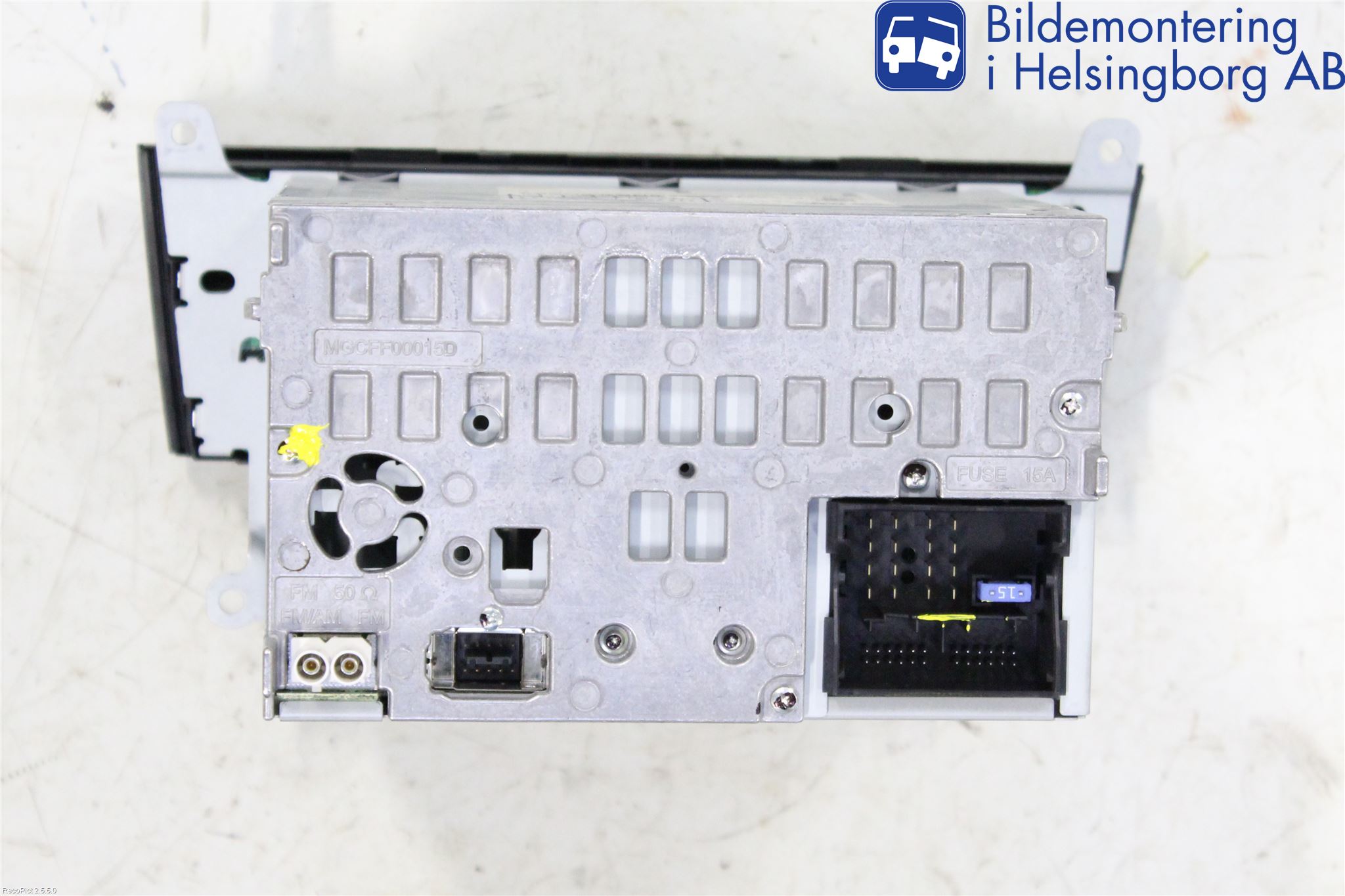 Audi Q5 09-16 Stereo Radio Med Cd