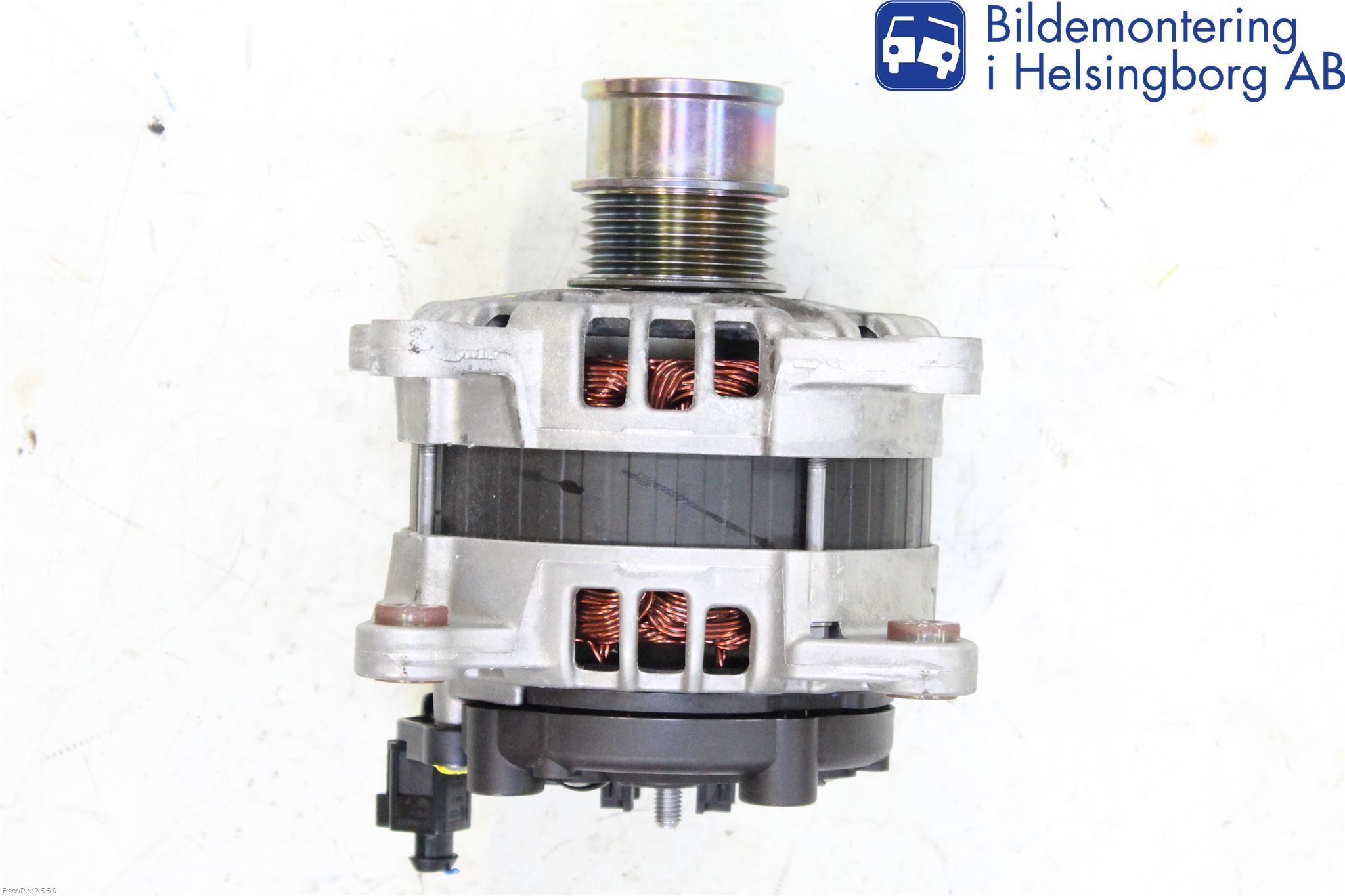 Volkswagen VW POLO 10-17 Dynamo