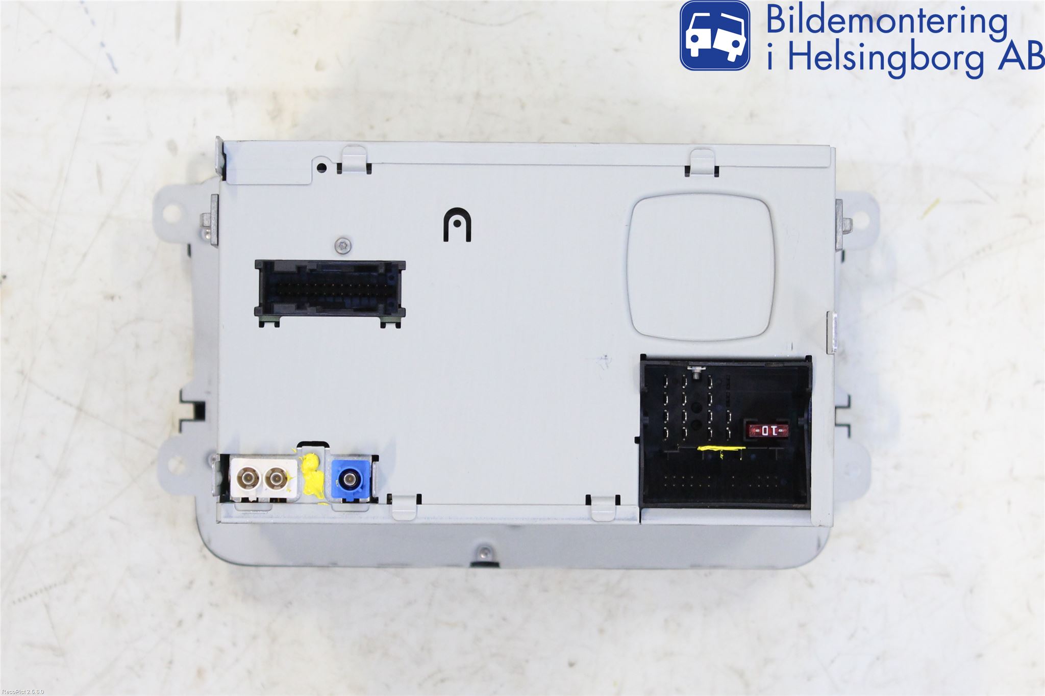 Volkswagen VW TOURAN 10-15 Stereo Radio Med Cd