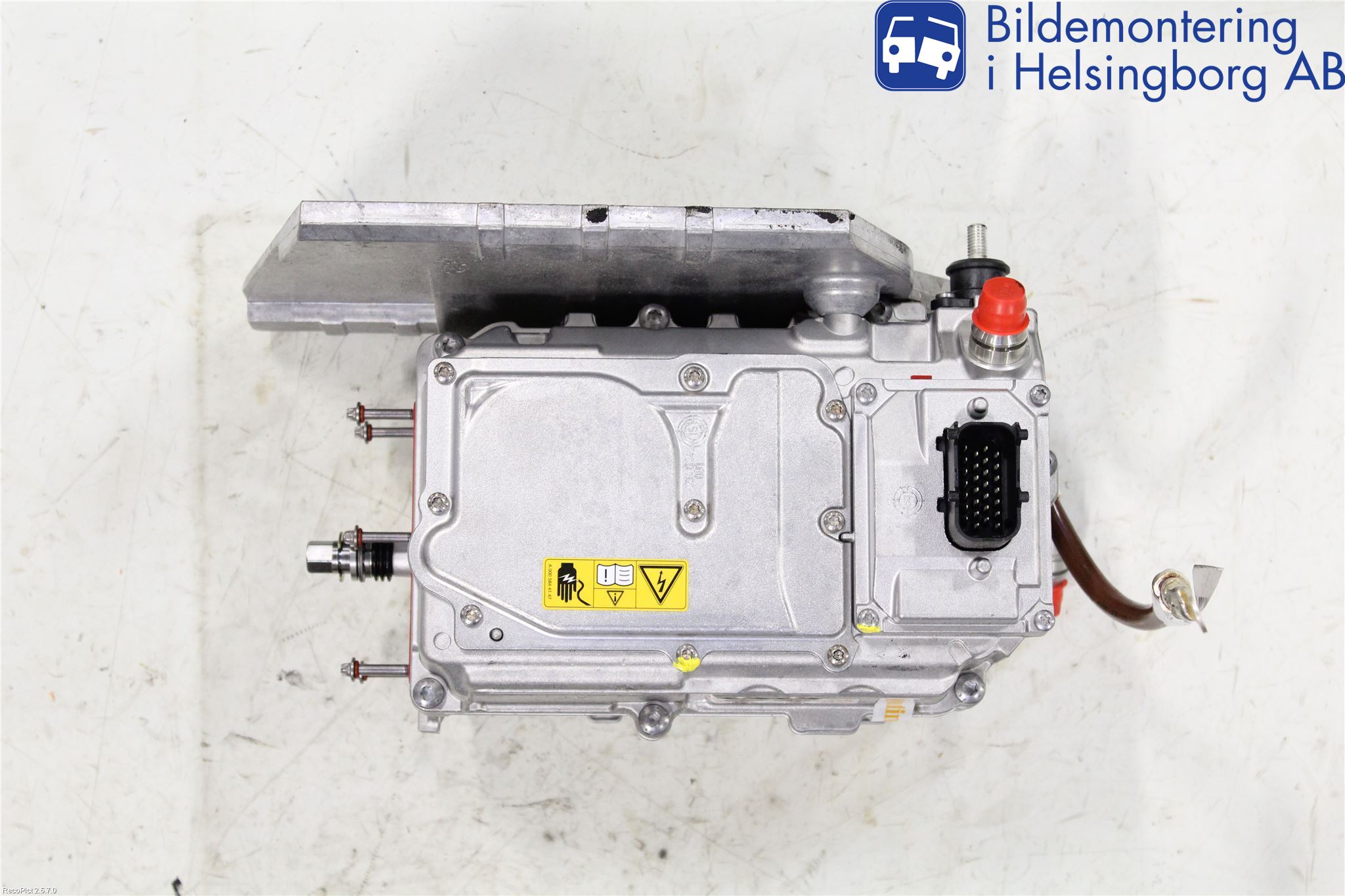 Mercedes-Benz MB C-KLASS (W205) 14-21 Hybridconverter