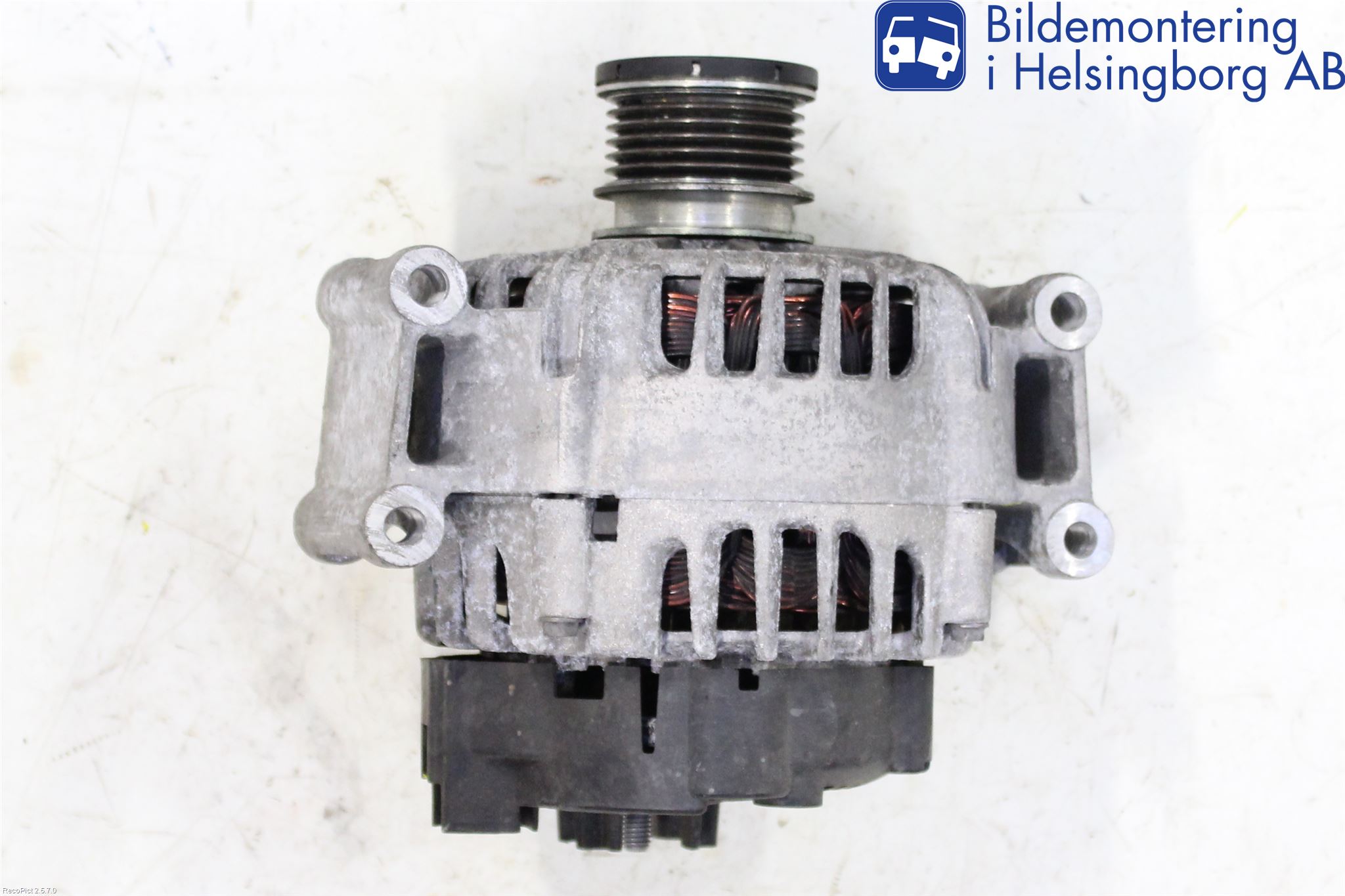 Mercedes-Benz MB C-KLASS (W204) 07-15 Dynamo