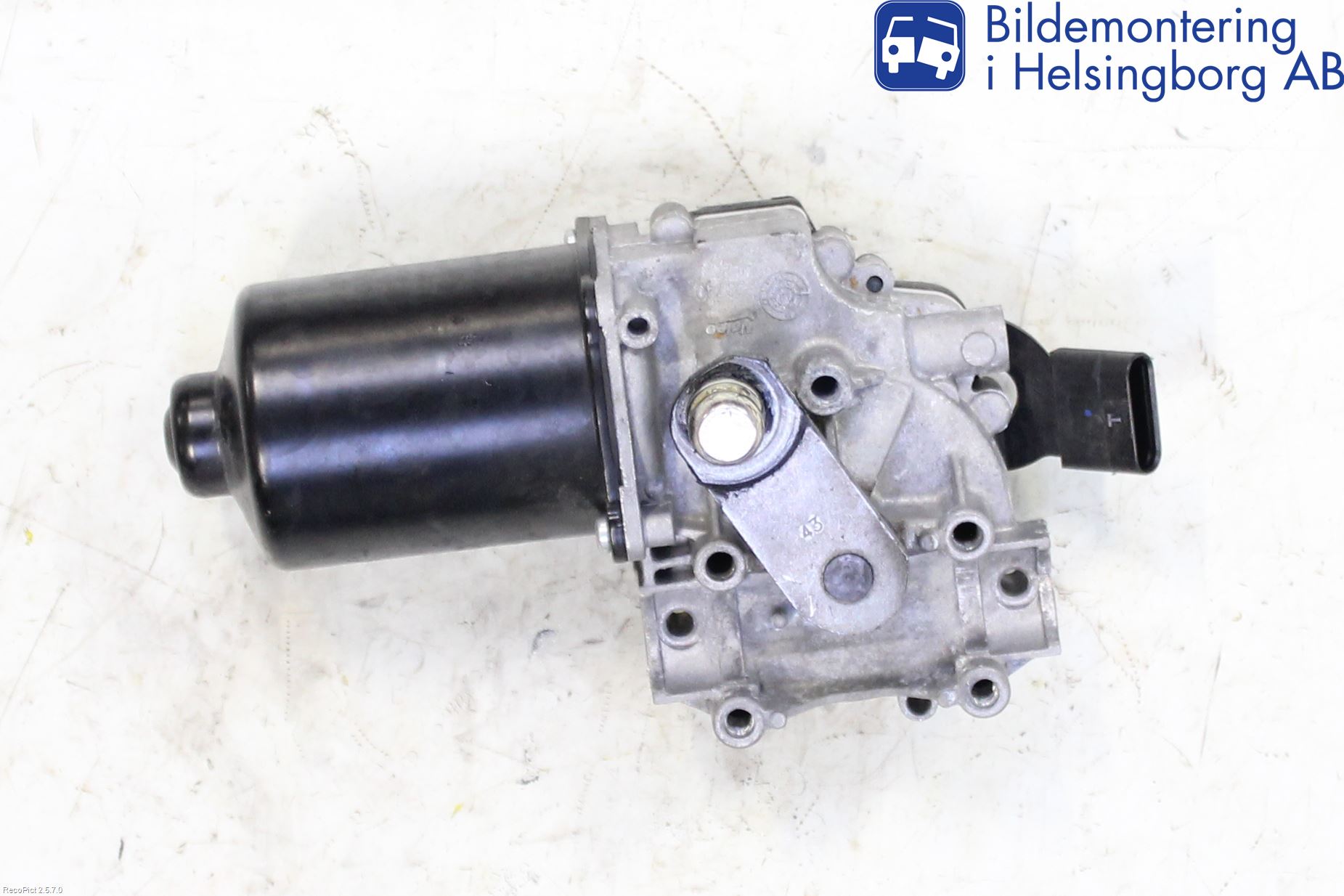 Mercedes-Benz MB GLA-KLASS (X156) 13-20 Viskermotor Frontrute