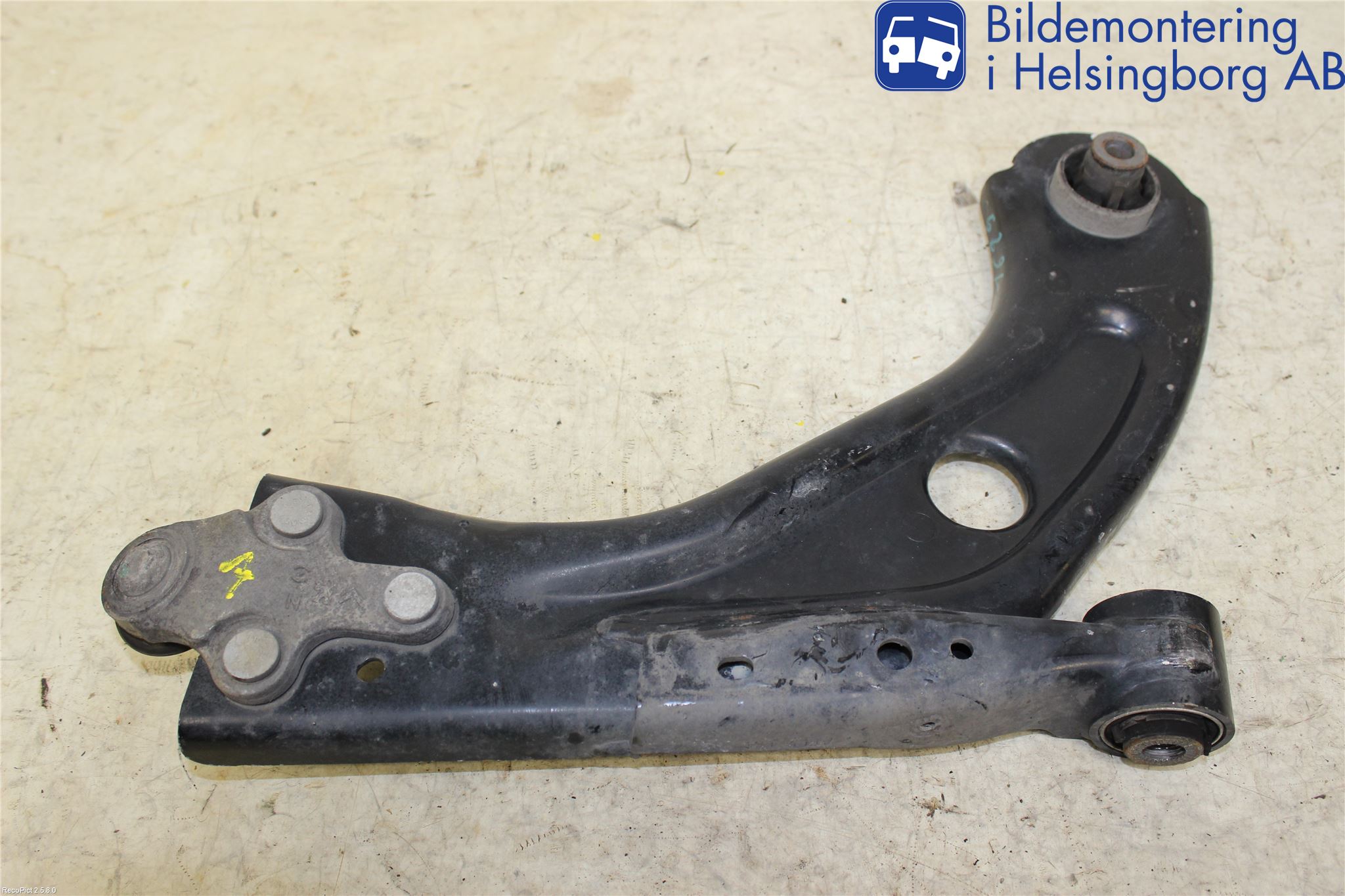 Peugeot 308 14-21 Bærearm Foran Venstre Nedre