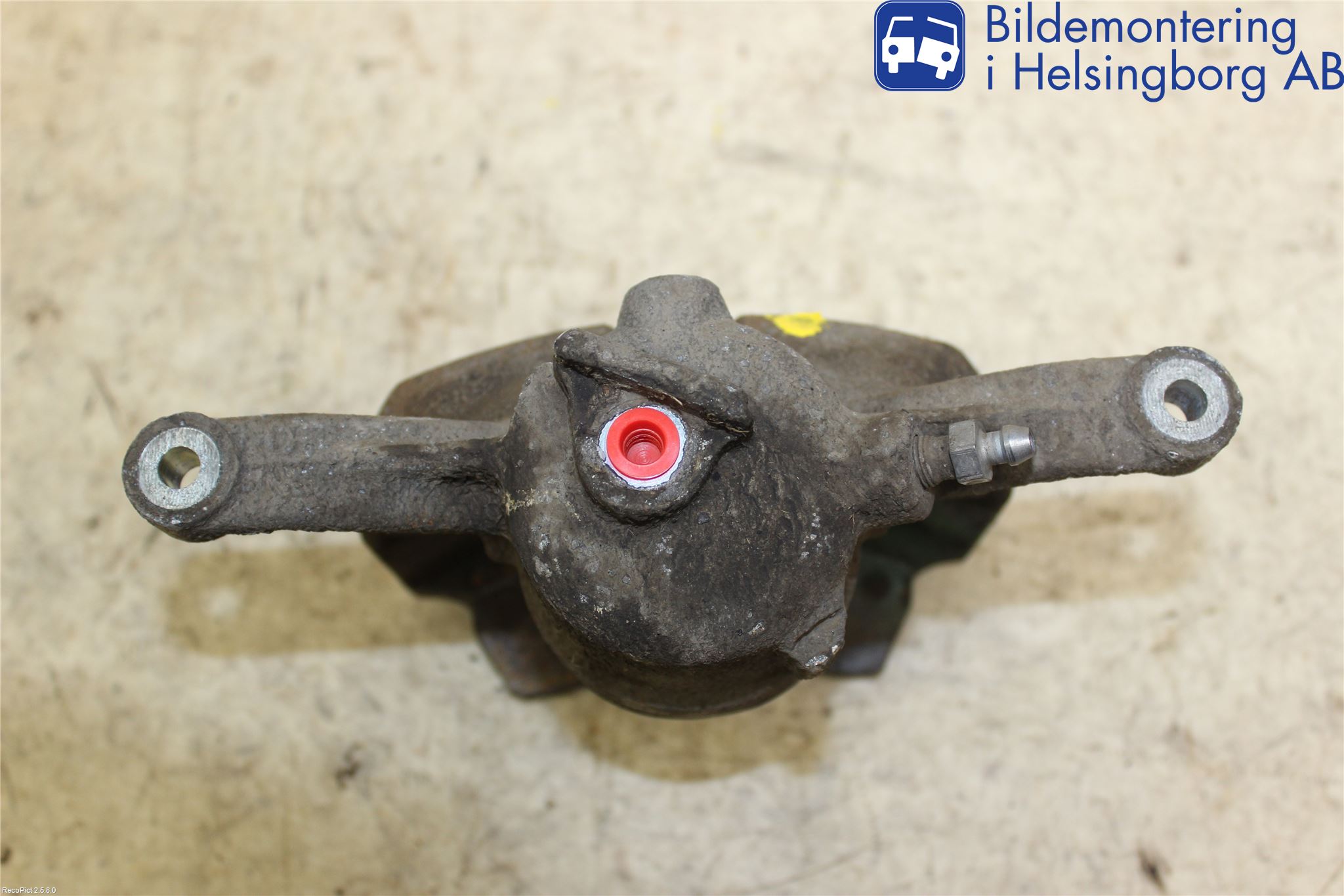 Volkswagen VW PASSAT 15-19 Bremsecaliper Foran Høyre