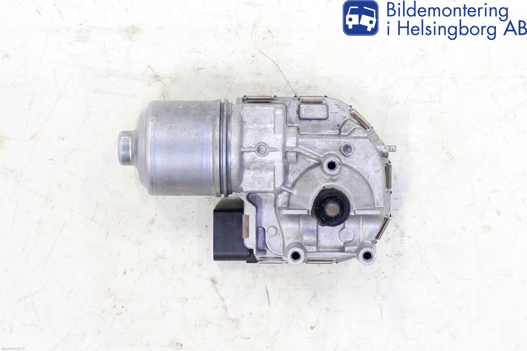 Mercedes-Benz MB C-KLASS (W205) 14-21 Viskermotor Frontrute