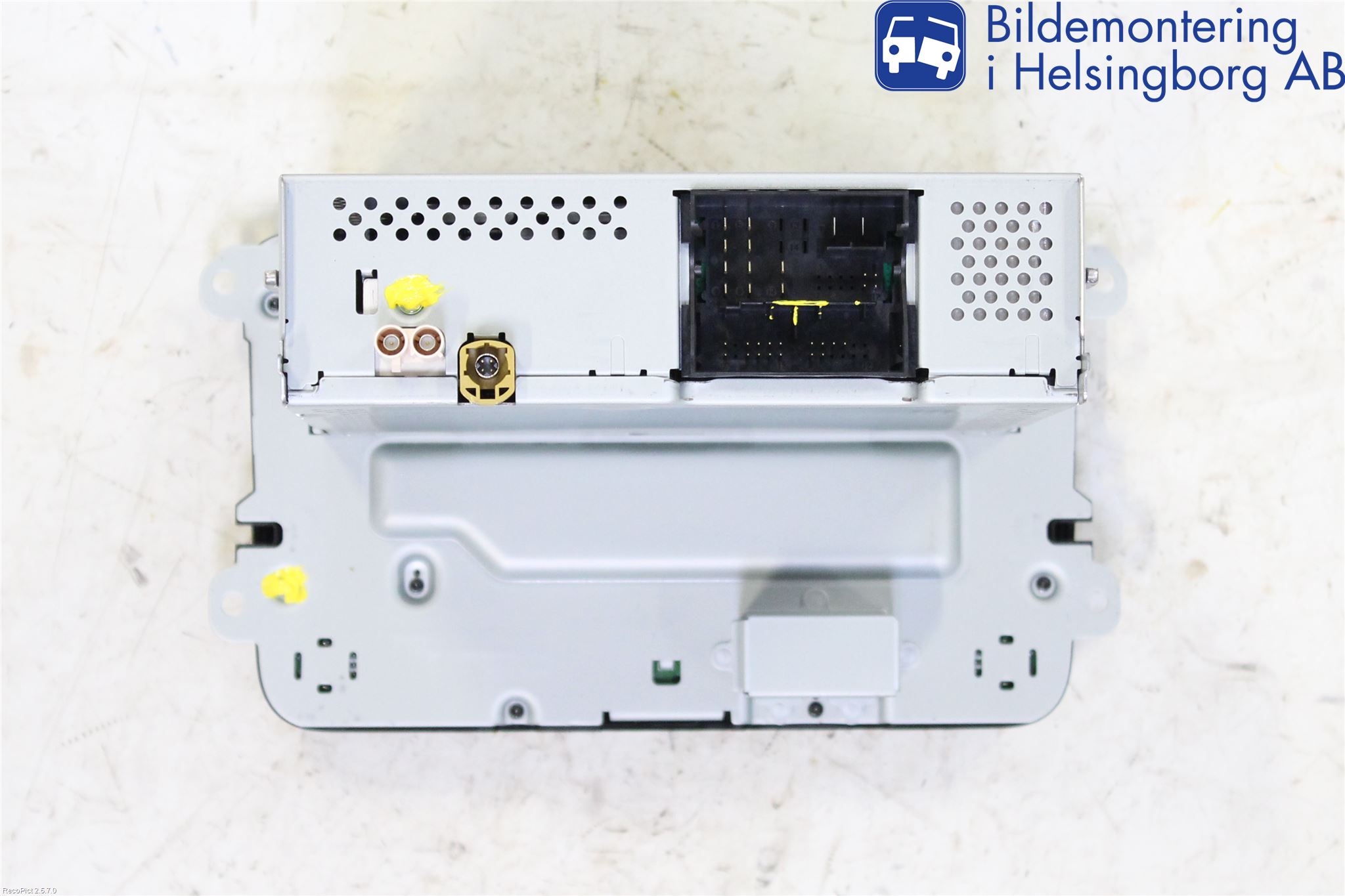 Volkswagen VW CADDY 11-15 Stereo Radio Med Cd
