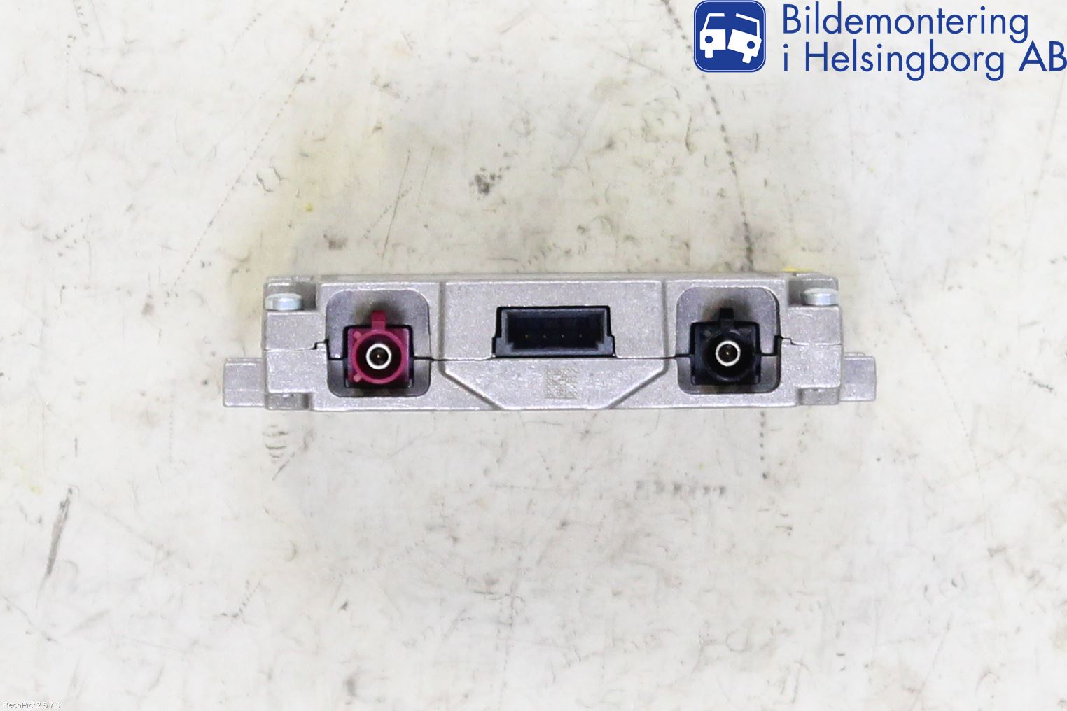 Audi A6/S6 4G 11-18 Stereo Antenneforsterker