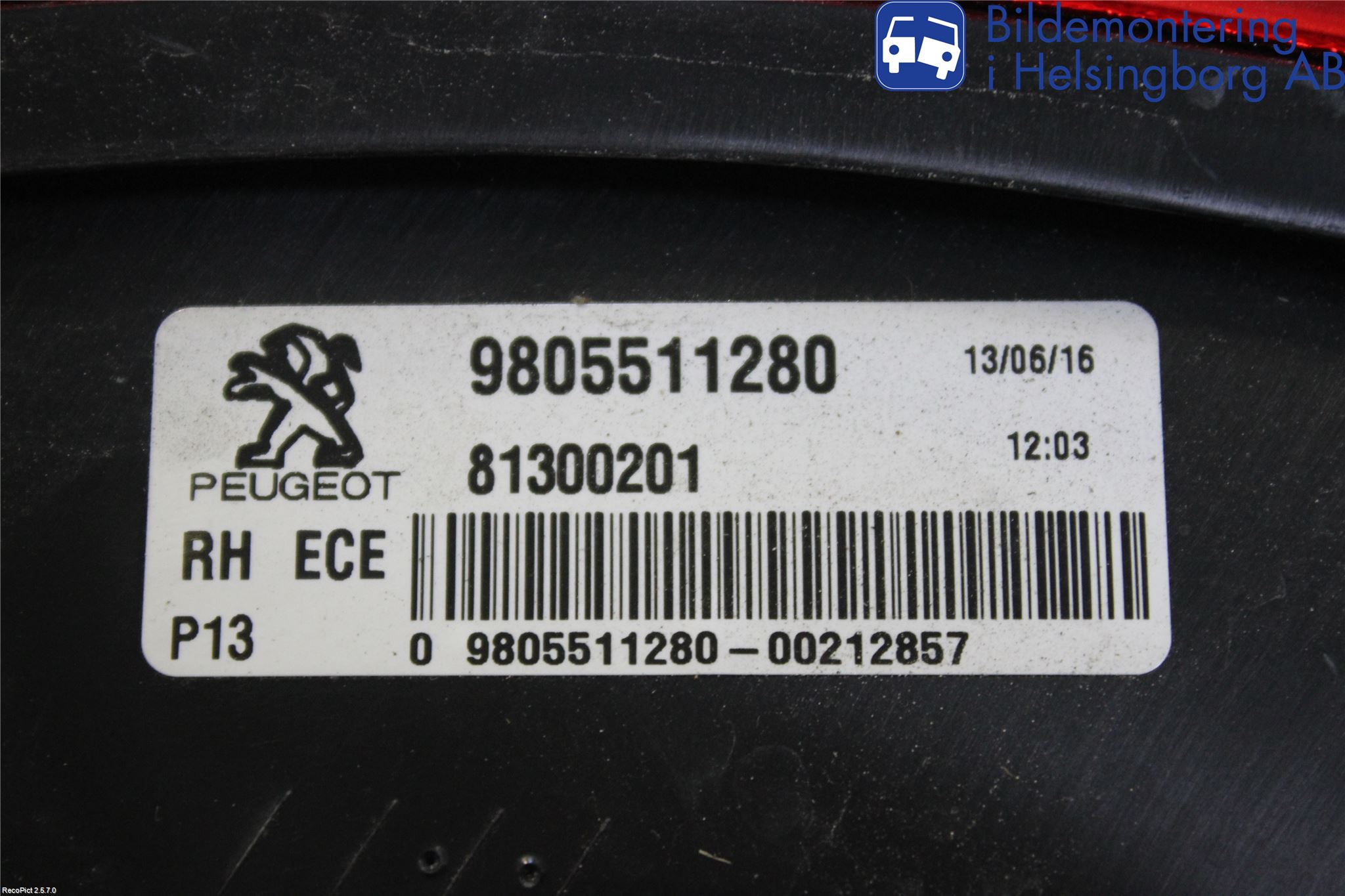 Peugeot 3008 09-16 Baklykt Høyre  På Luke(Indre)