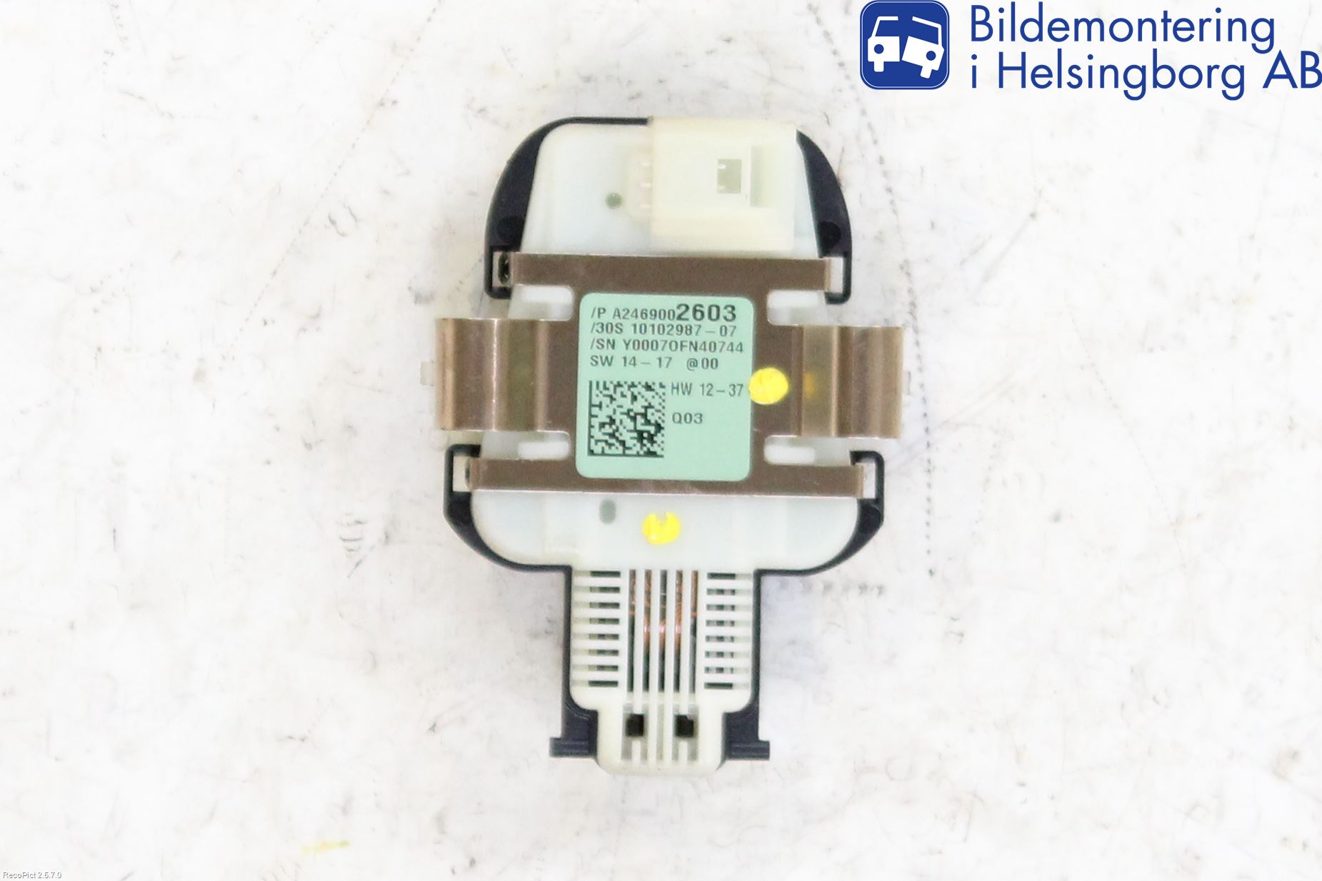 Mercedes-Benz MB CLA-KLASS (C117/X117) 13-19 Sensor Regnsensor