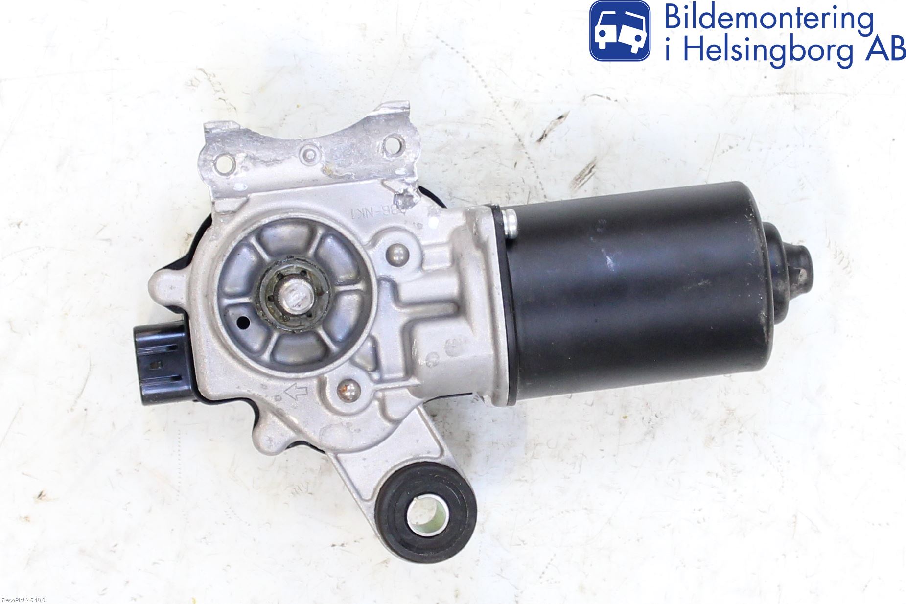Nissan NV200/NV200 COMBI Viskermotor Frontrute