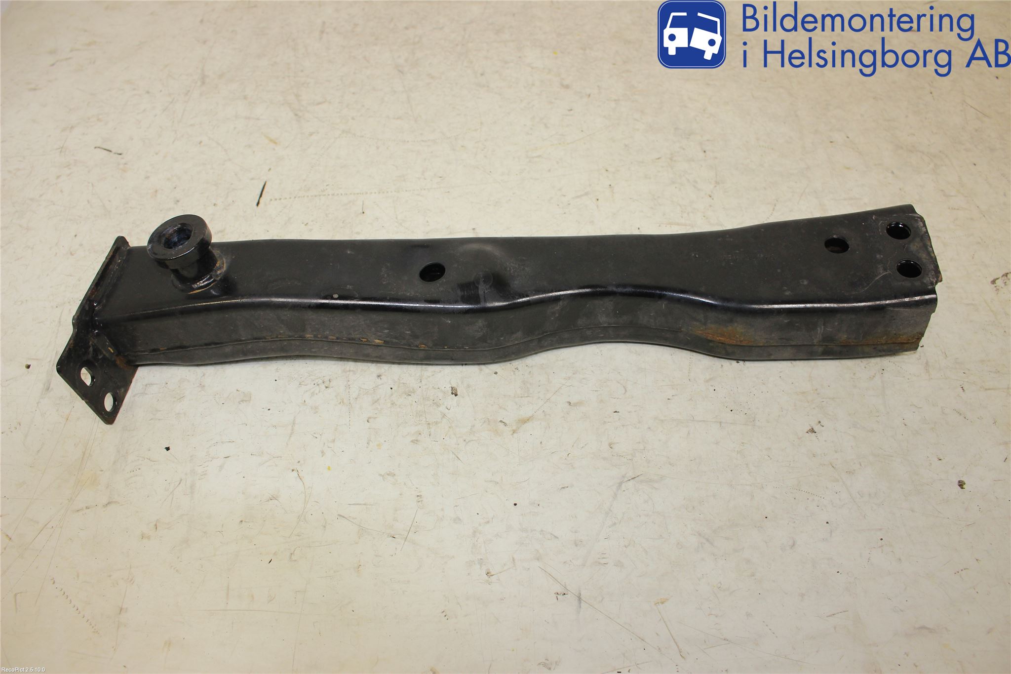 Nissan QASHQAI 14-17 Forstillingsbjelke(Tvergående)