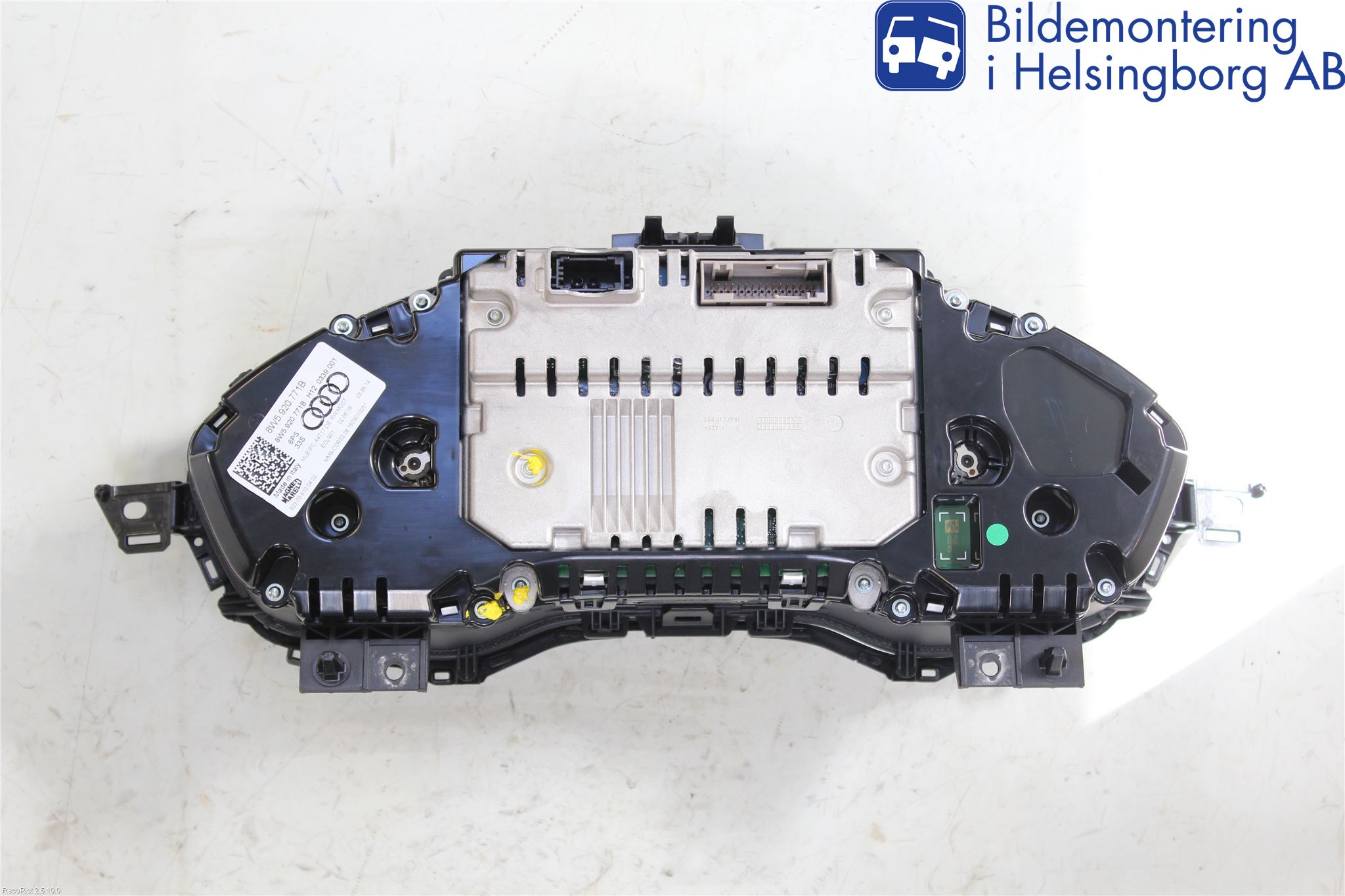 Audi A4/S4 B9 16-19 Instr Kombinert