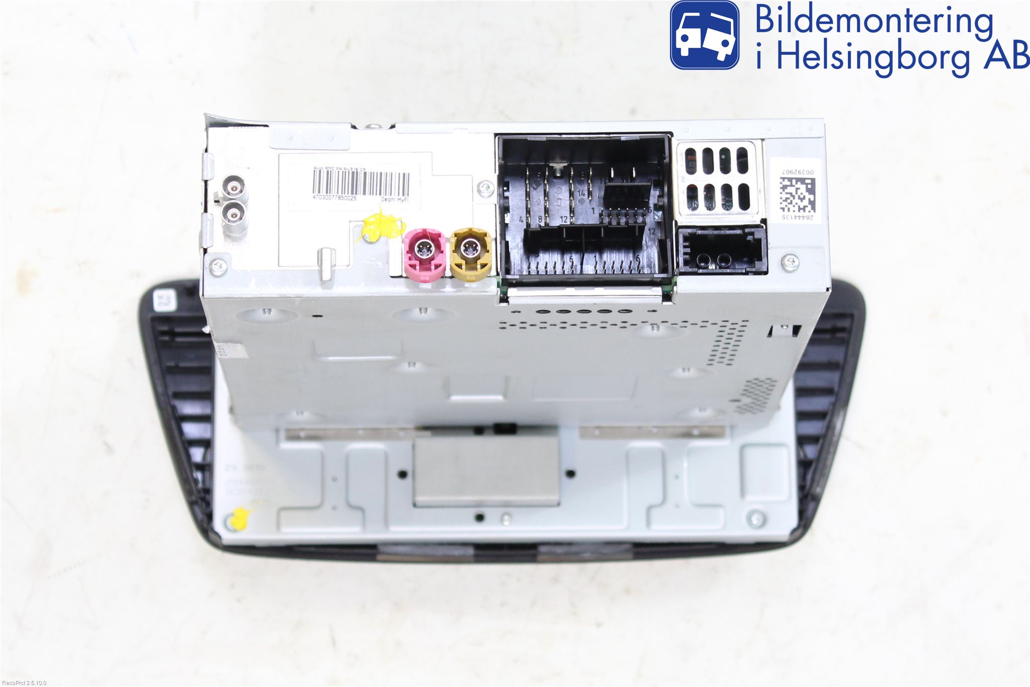 Audi Q3 8U 12-18 Stereo Radio Med Cd