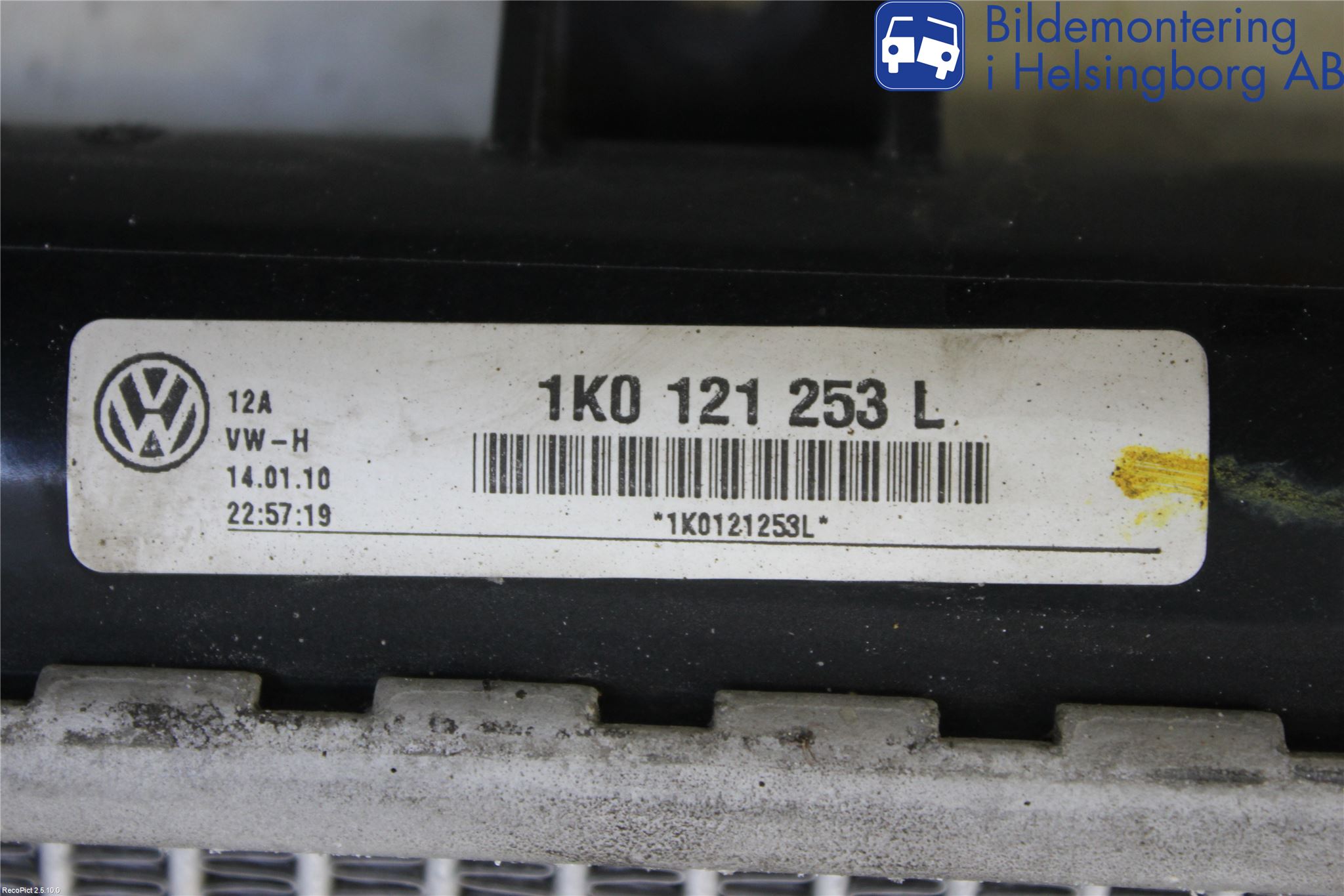 Volkswagen VW PASSAT 05-11 Radiator Automat