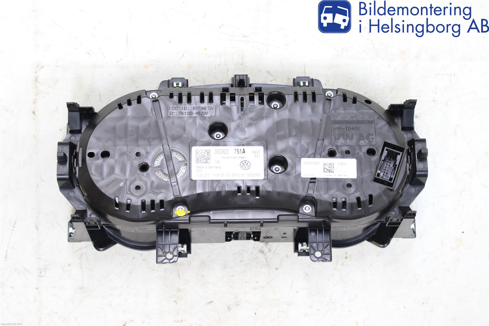 Volkswagen VW PASSAT 15-19 Instr Kombinert