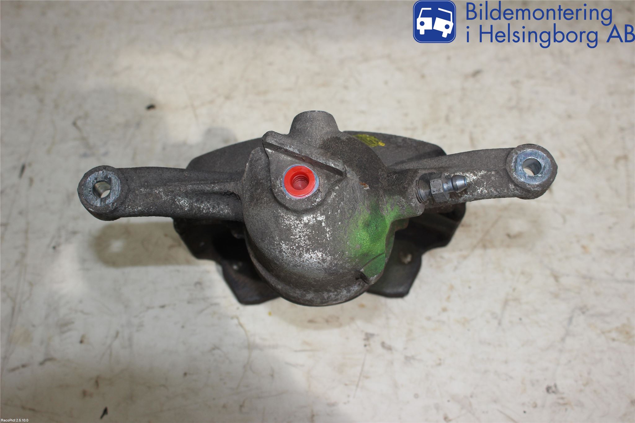 Volkswagen VW PASSAT 15-19 Bremsecaliper Foran Høyre