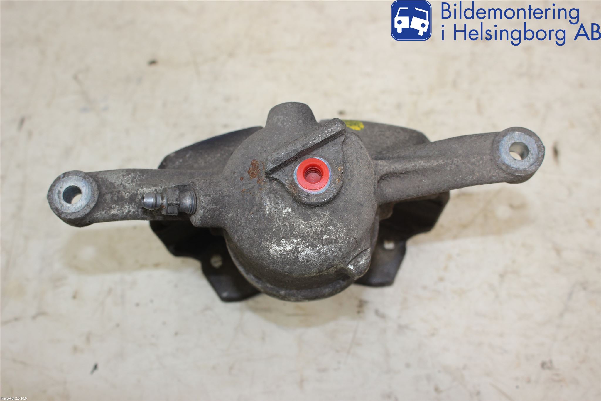 Volkswagen VW PASSAT 15-19 Bremsecaliper Foran Venstre