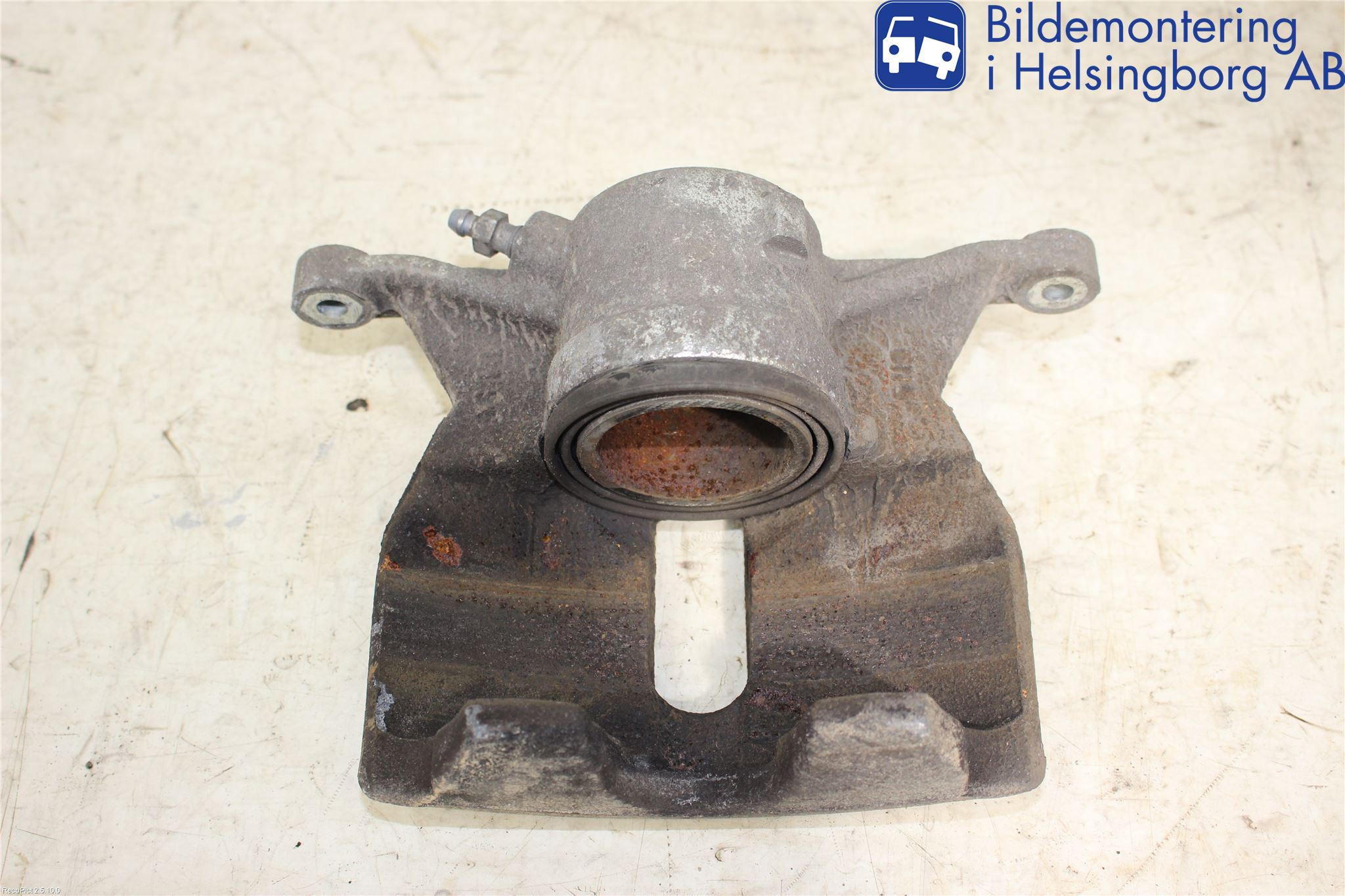 Volkswagen VW PASSAT 15-19 Bremsecaliper Foran Venstre