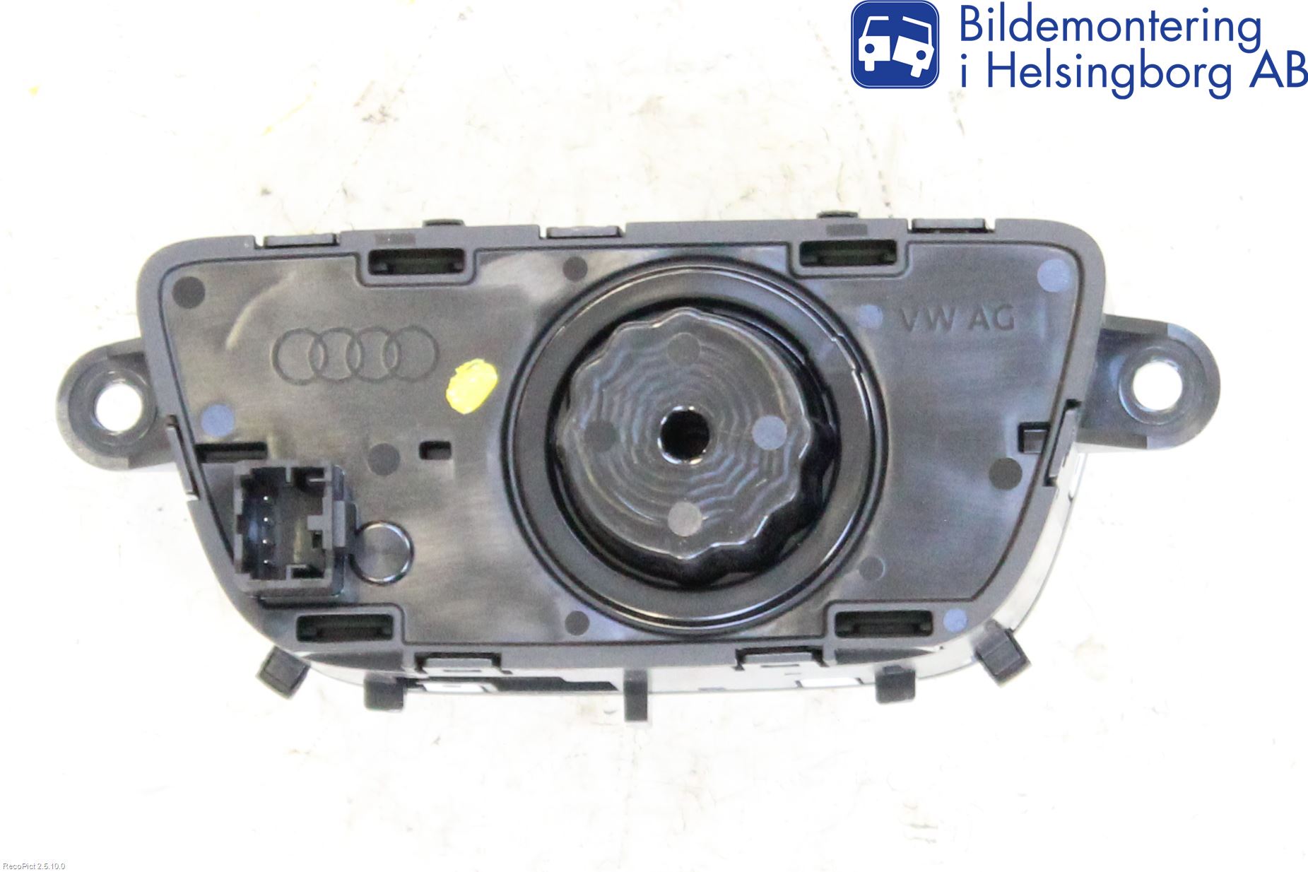 Audi A4/S4 B9 16-19 Bryter Hovedlys