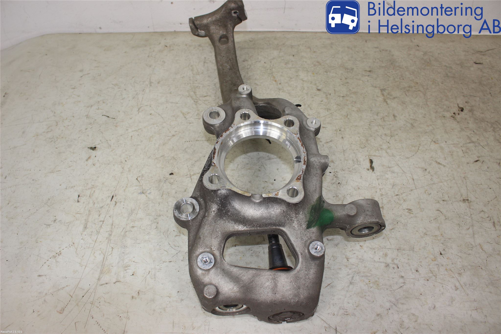 Audi A4/S4 B9 16-19 Spindel Hf