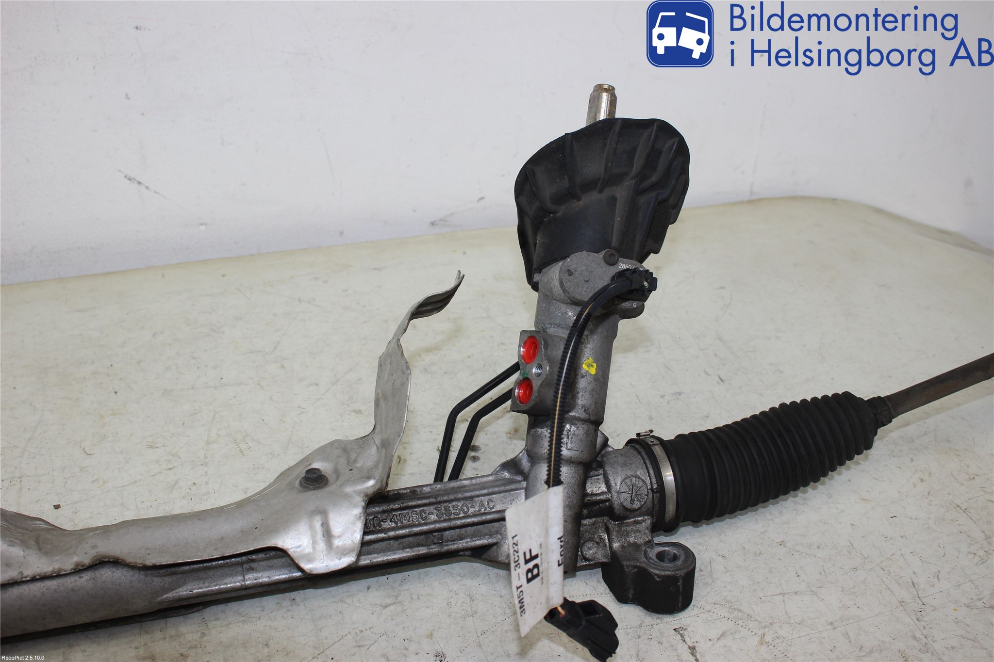 Ford FOCUS     04-07 Servo Snekke - Tannstang