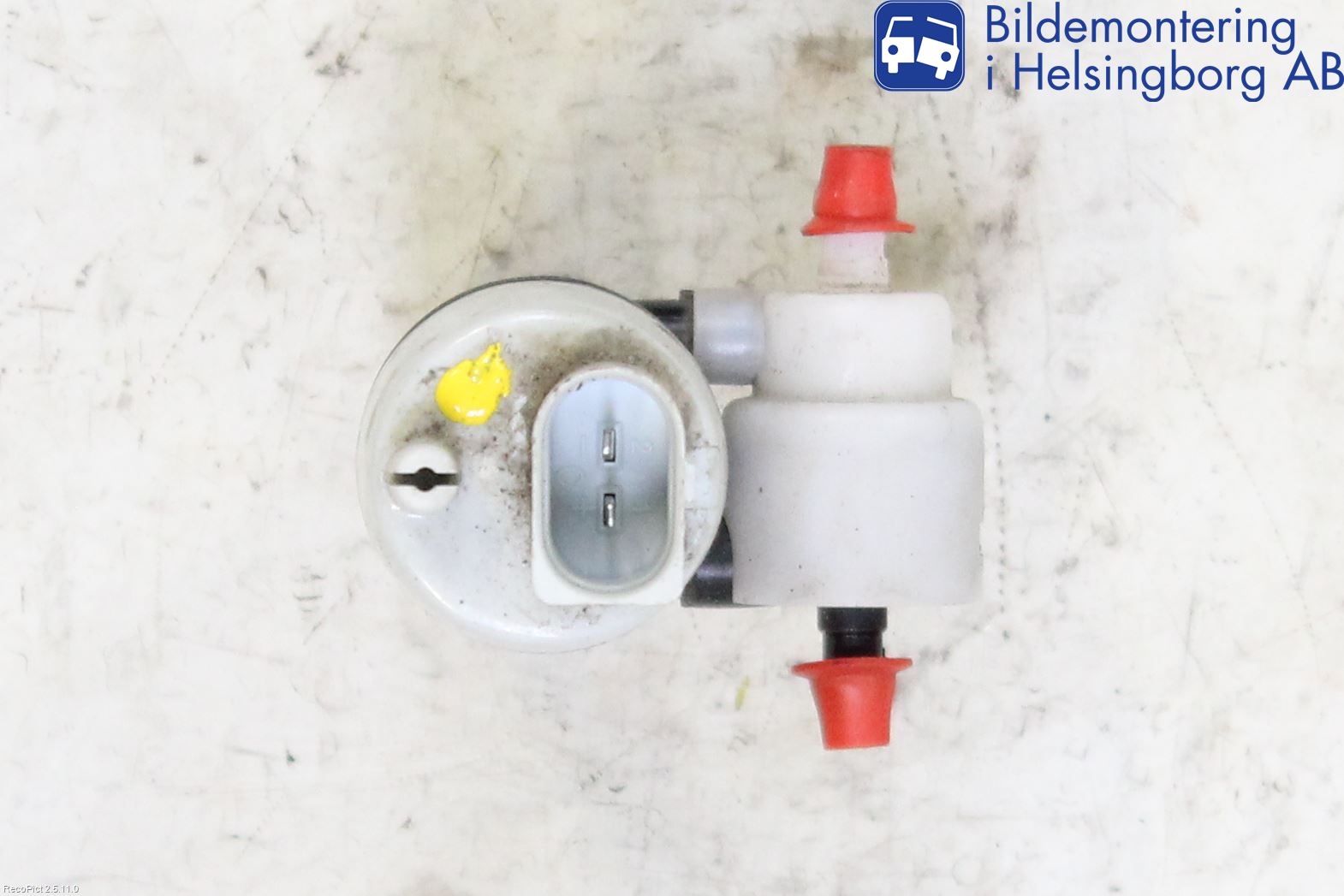 Mercedes-Benz MB C-KLASS (W205) 14-21 Spylerpumpe Frontrute