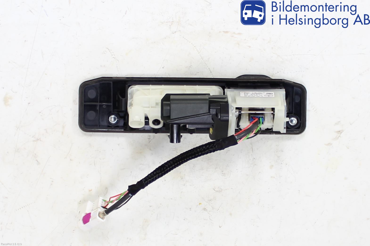 Mercedes-Benz MB CLA-KLASS (C117/X117) 13-19 Bakluke Handtak Ytre