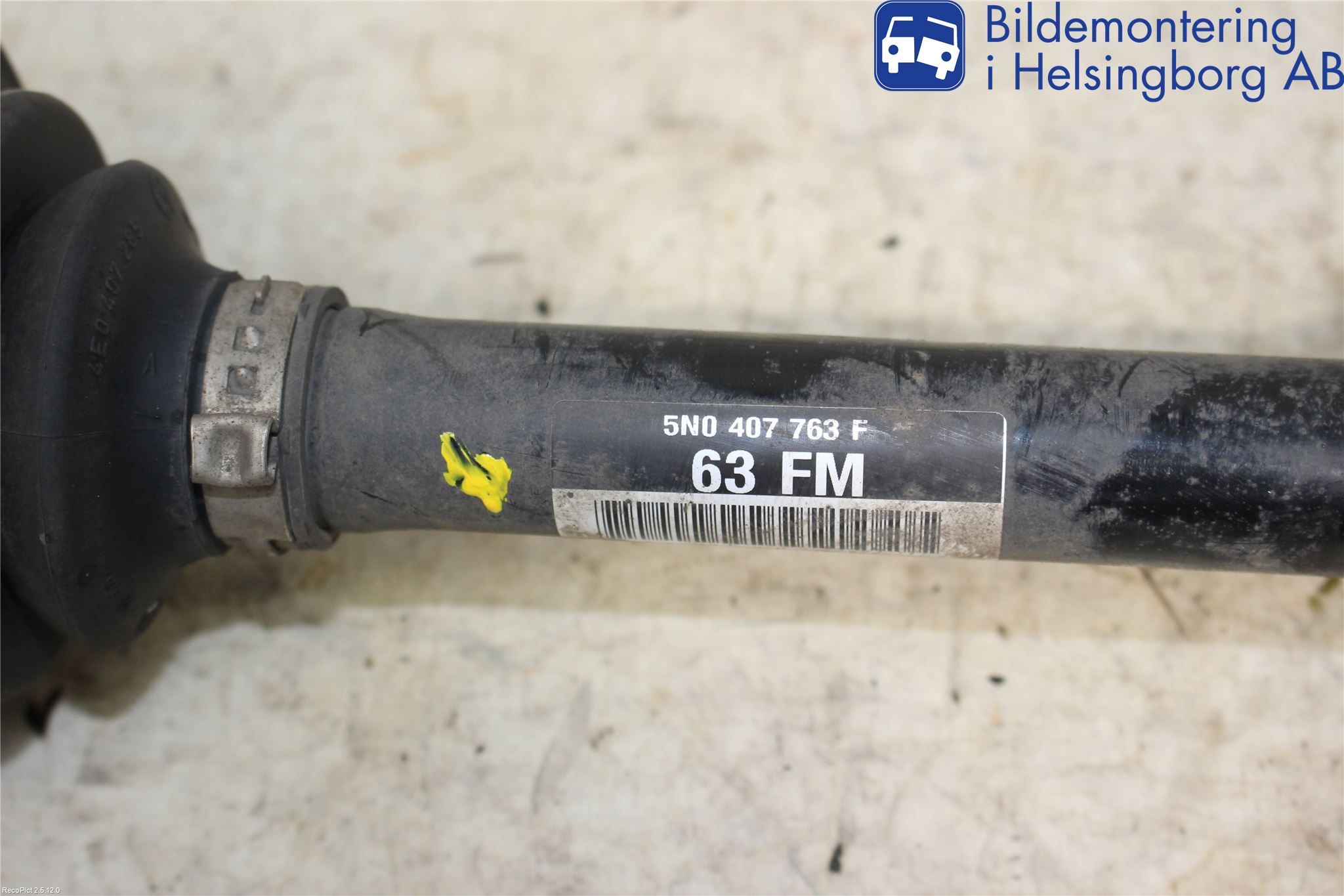 Volkswagen VW TIGUAN 07-16 Drivaksel Foran Kompl Venstre