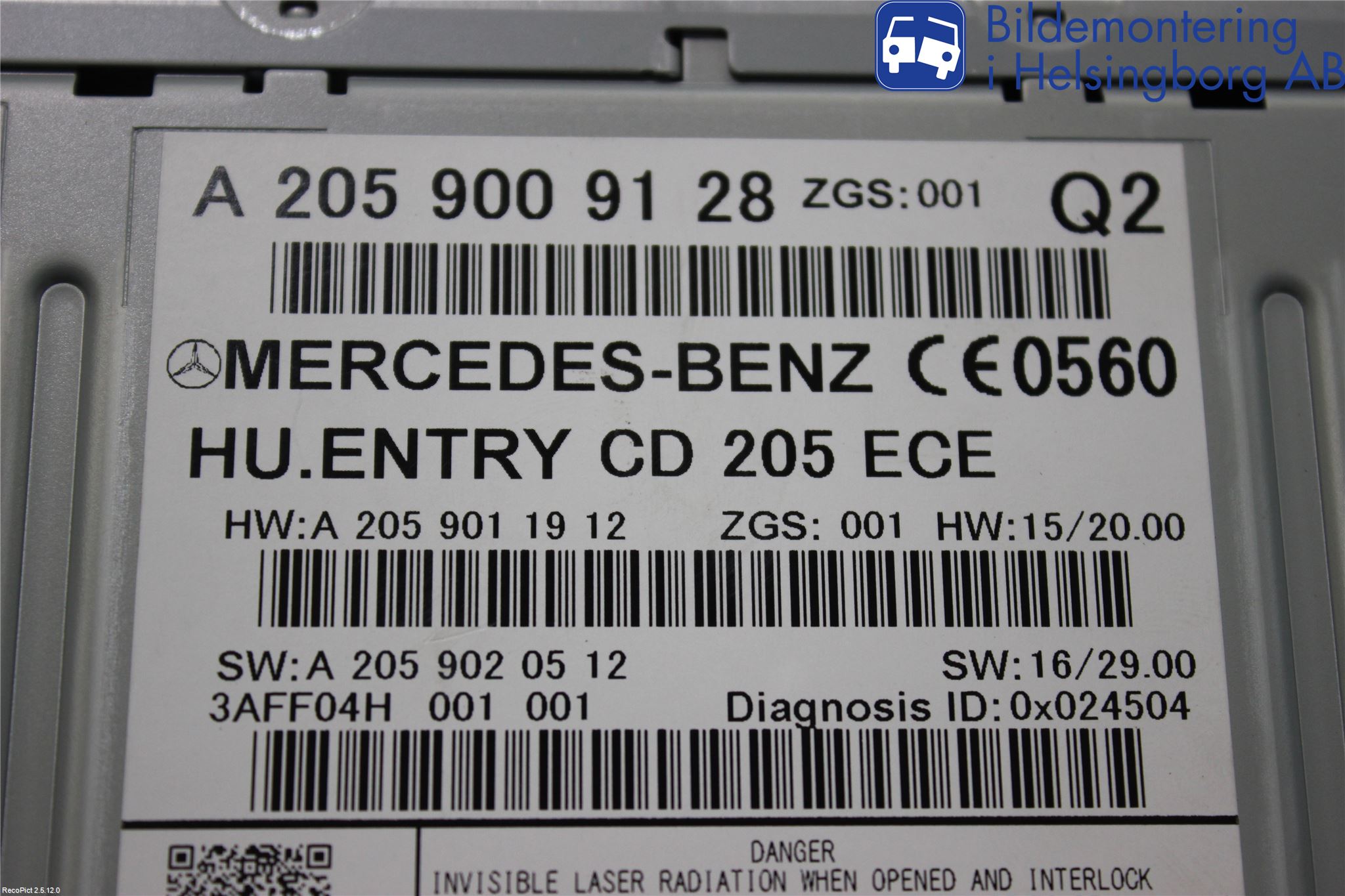 Mercedes-Benz MB C-KLASS (W205) 14-21 Stereo Radio Med Cd