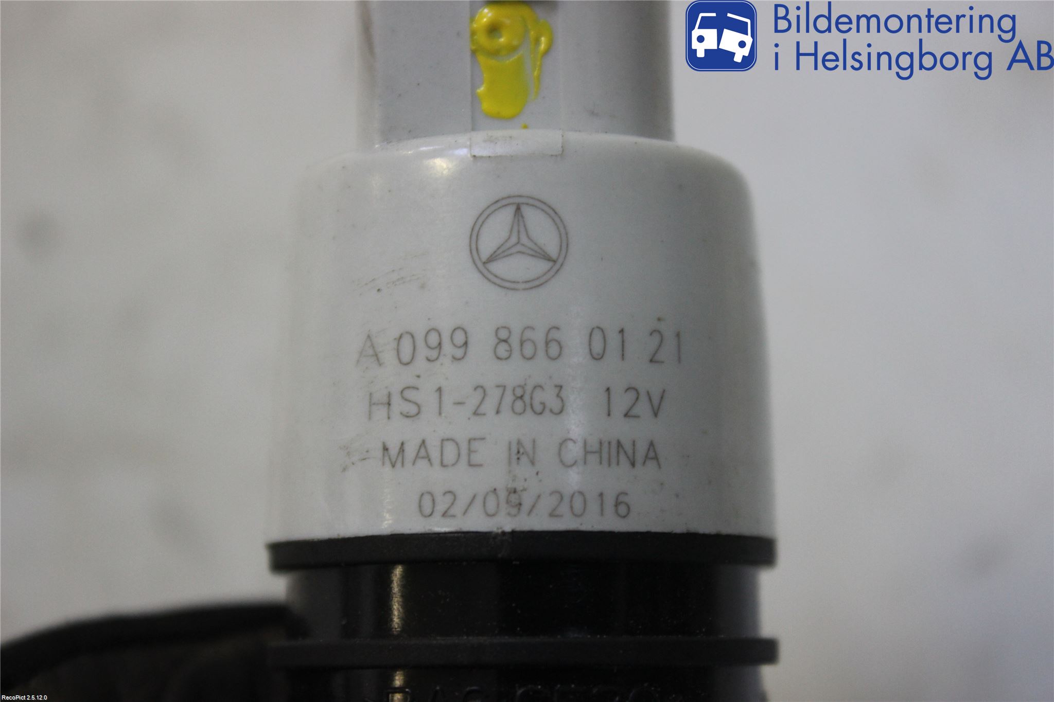 Mercedes-Benz MB C-KLASS (W205) 14-21 Spylerpumpe Frontrute