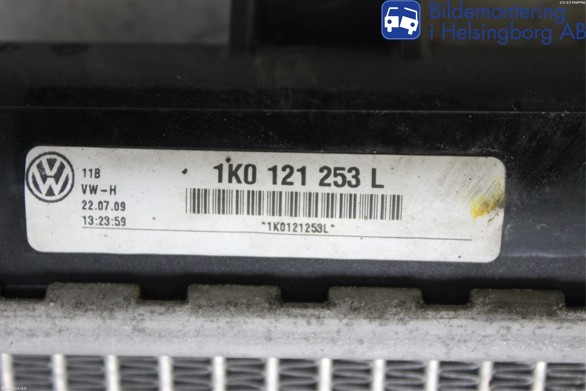 Volkswagen VW PASSAT 05-11 Radiator Automat