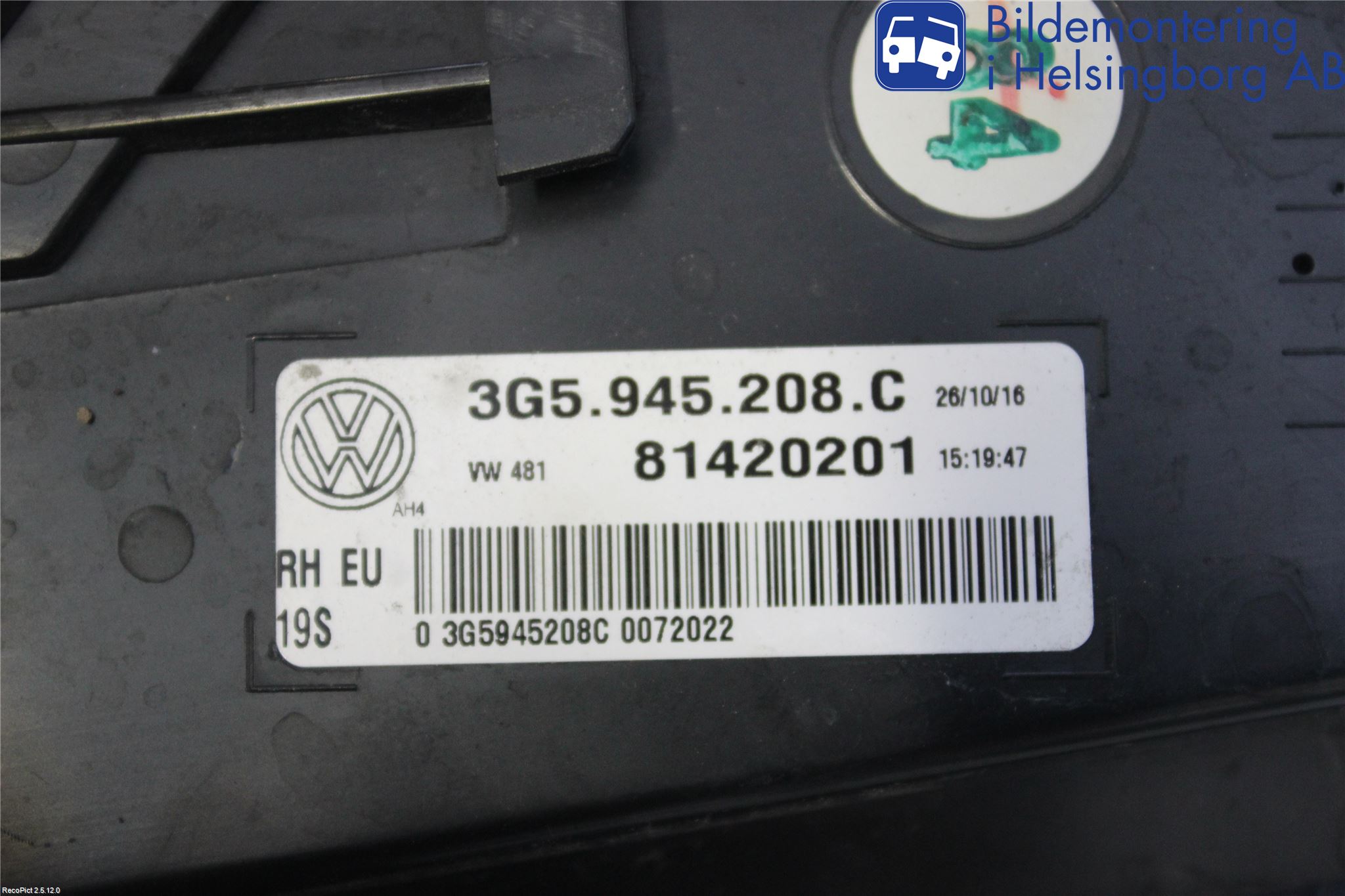Volkswagen VW PASSAT 15-19 Baklykt Høyre