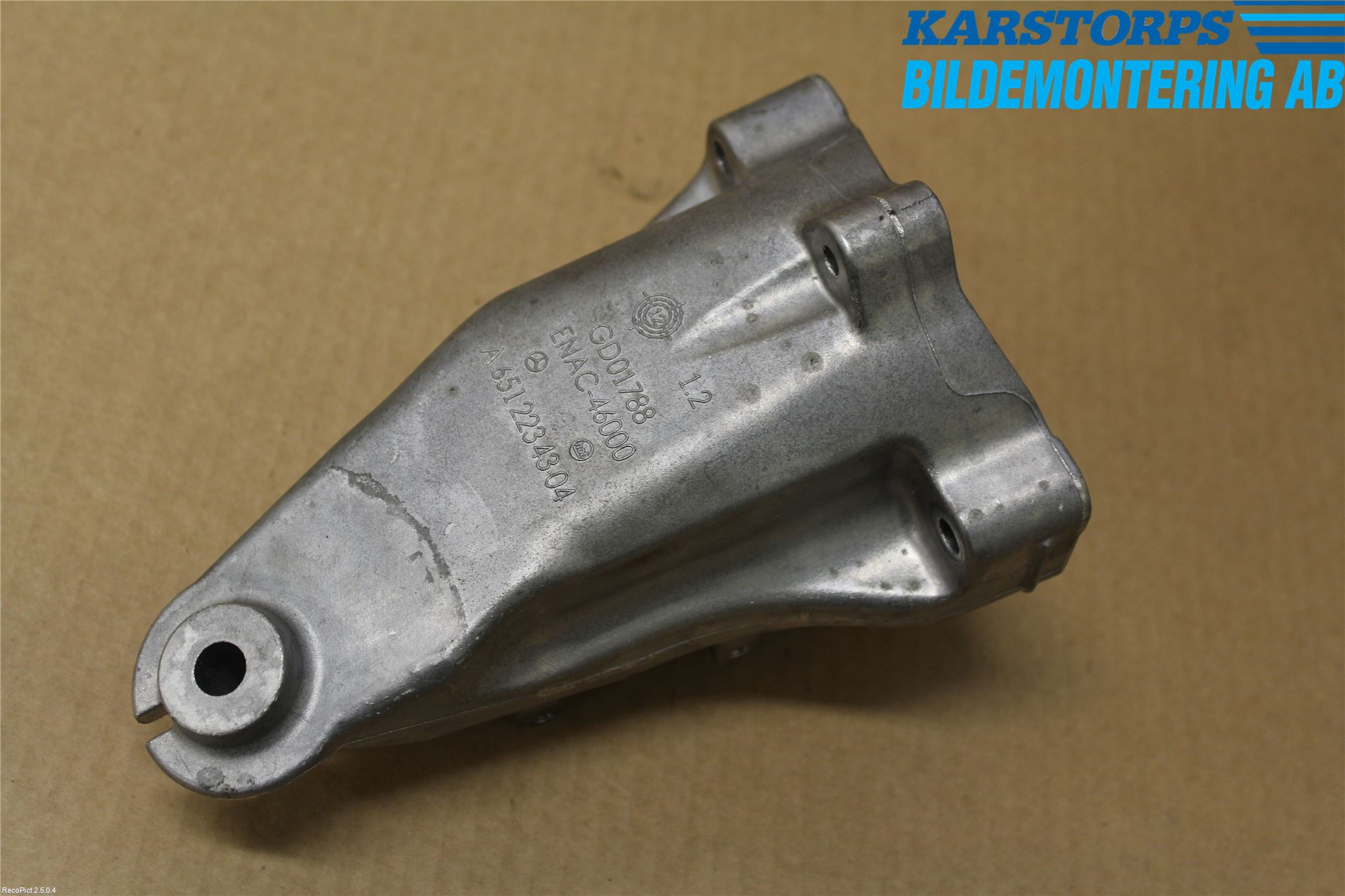 Mercedes-Benz MB C-KLASS (W205) 14-21 Motor Feste Stål-Alu